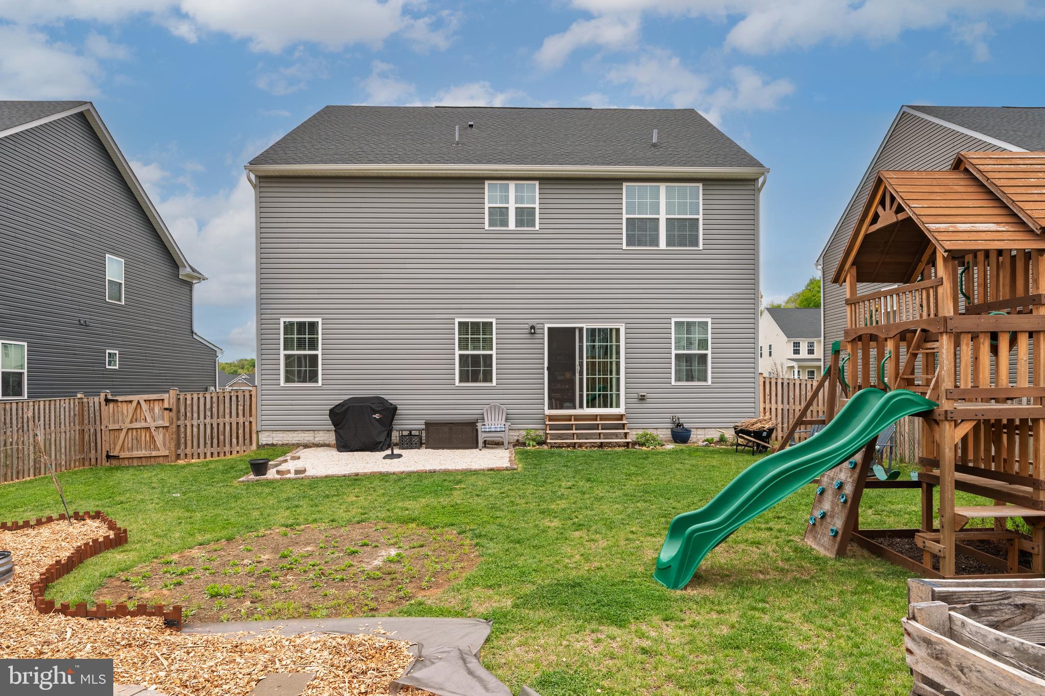 THE LAKES AT MARTINSBURG - Residential
