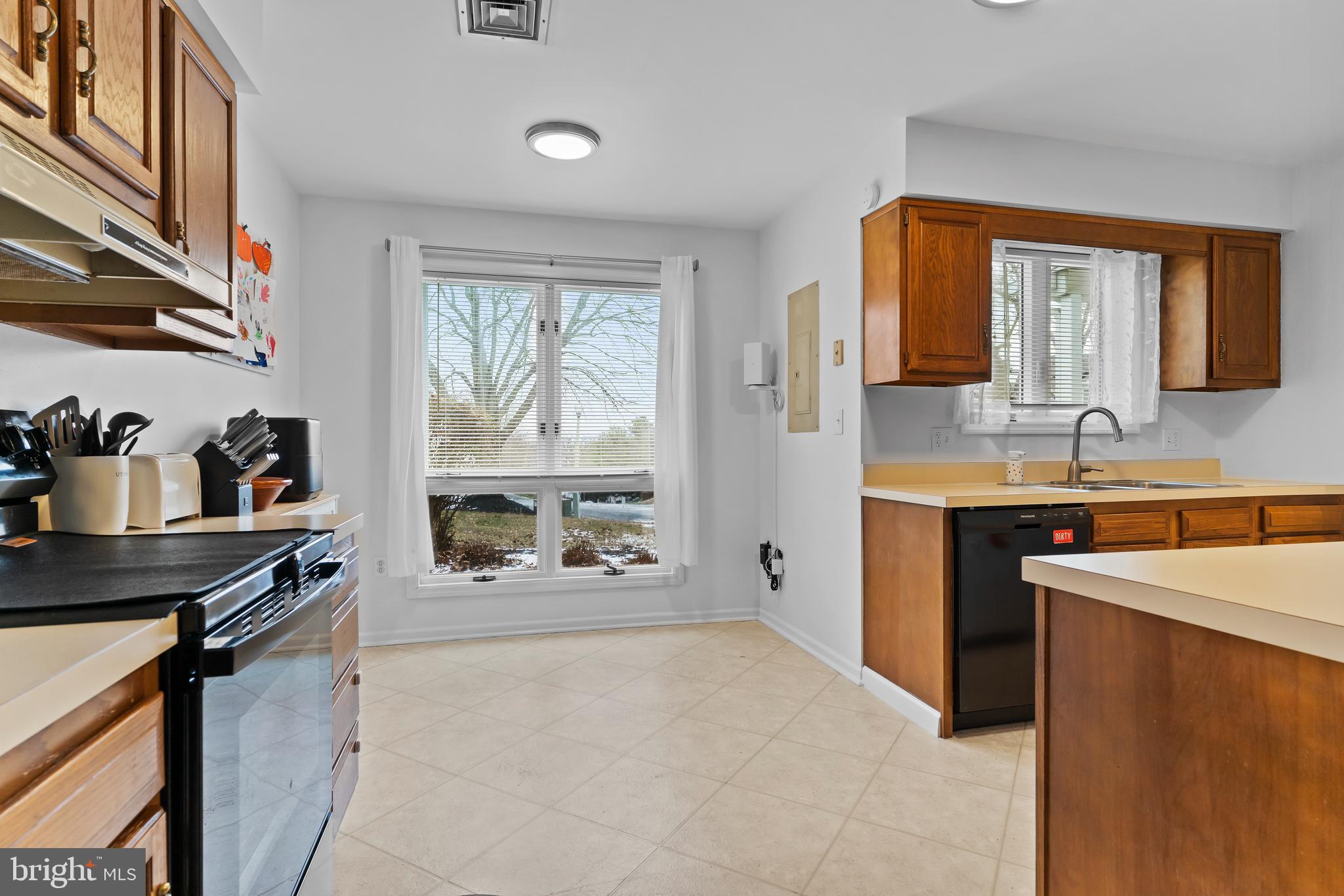 BEACON HILL - Residential