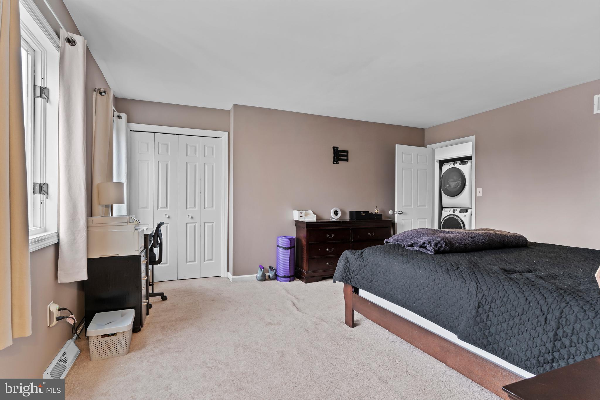 BEACON HILL - Residential