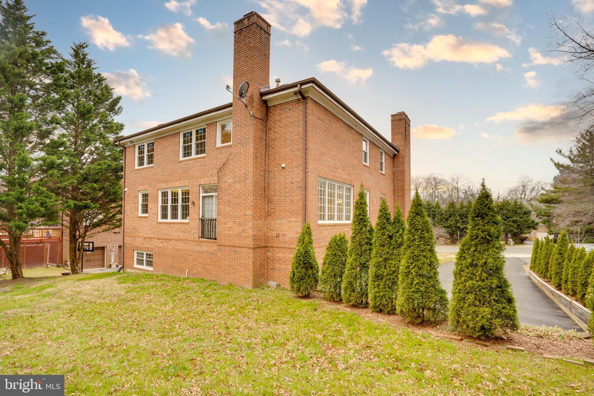 TRINITY ESTATE - Residential