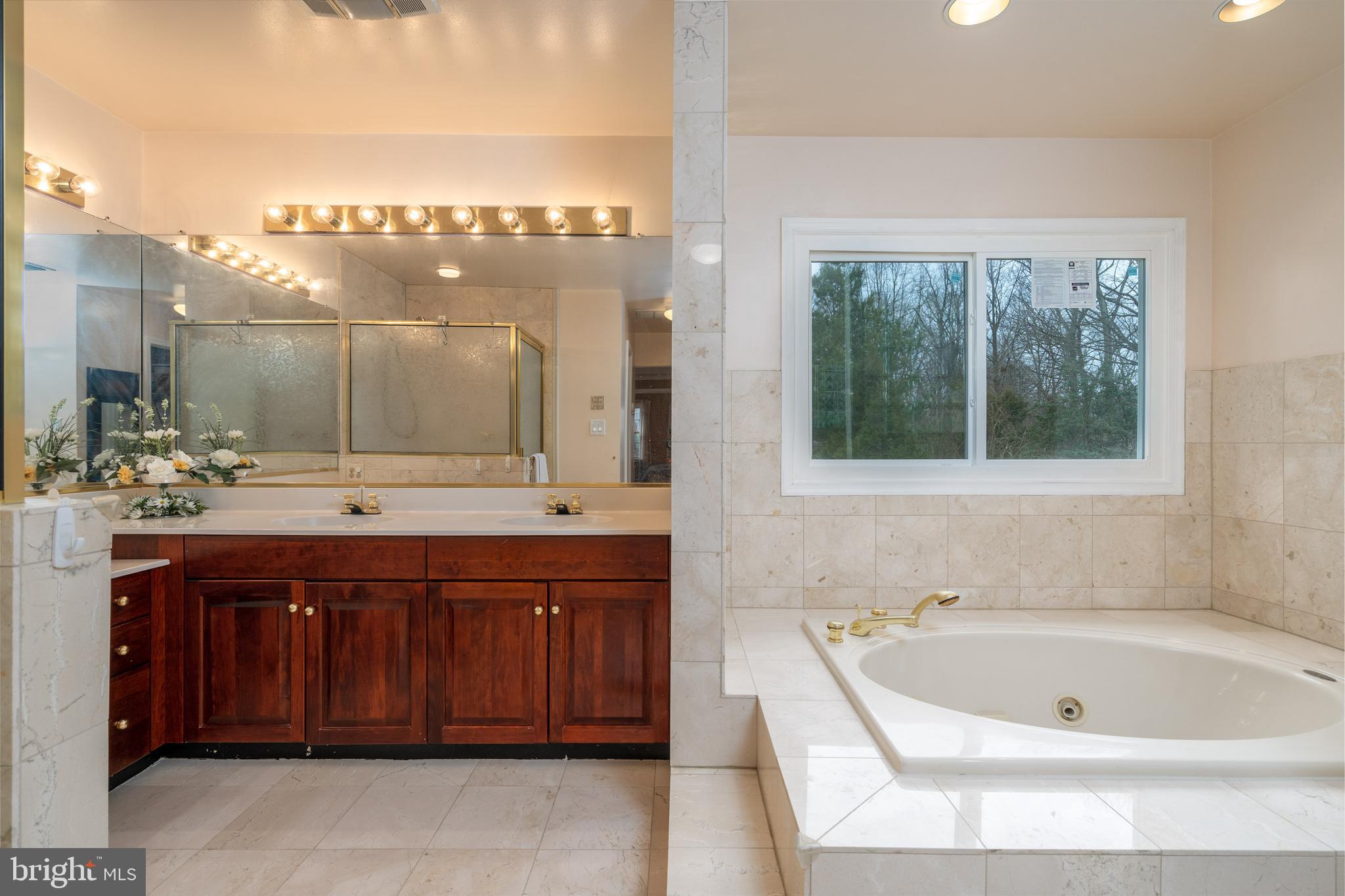 TRINITY ESTATE - Residential