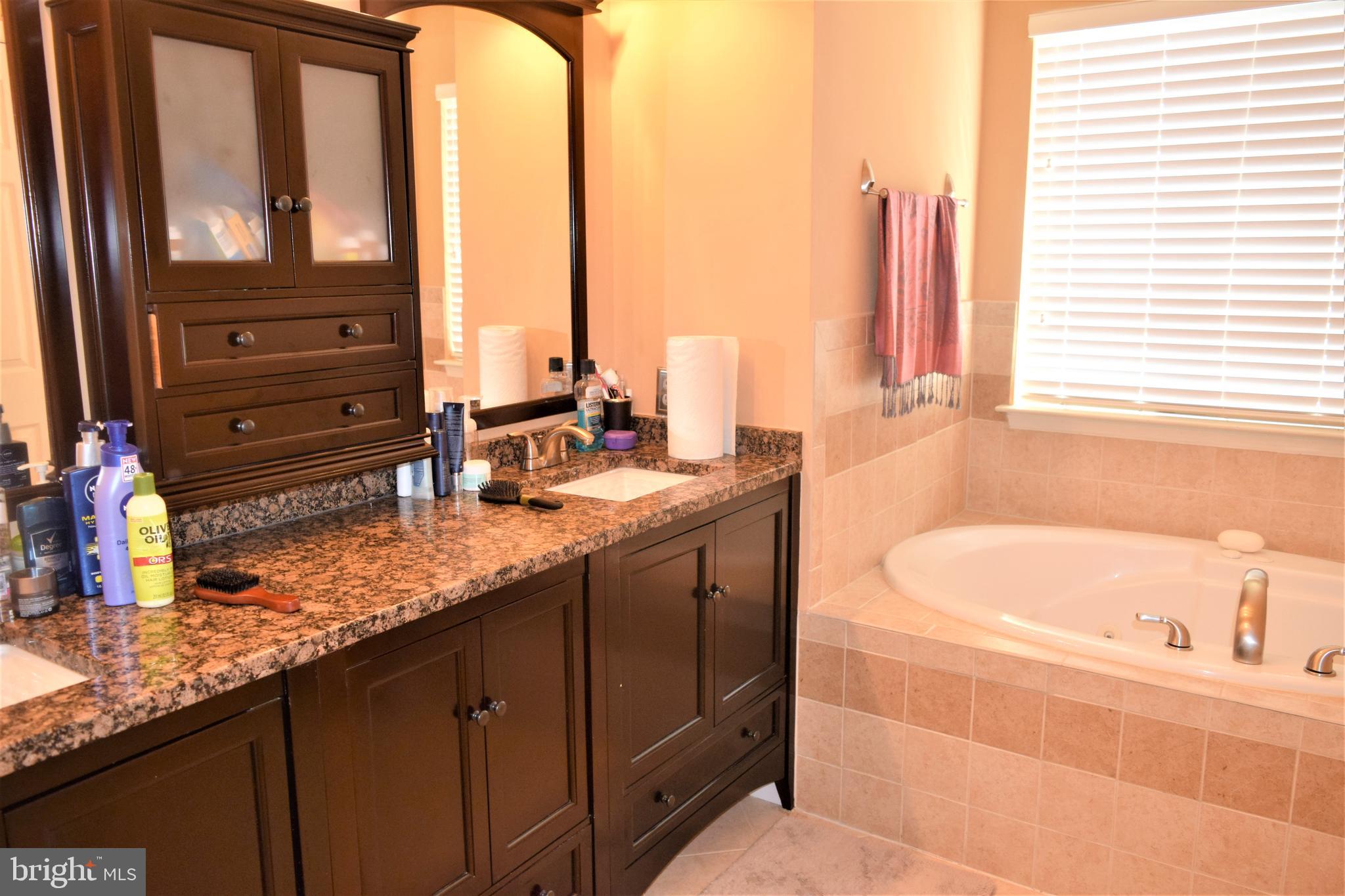 FOXCHASE PLAT 13 - Residential