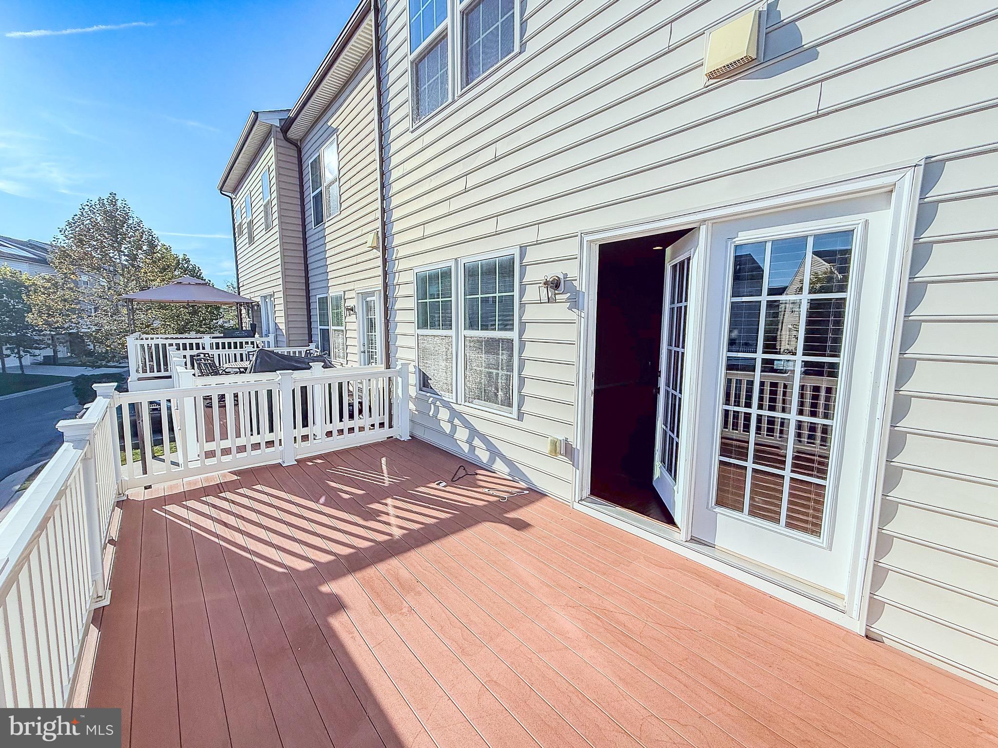 BALLARD GREEN - Residential Lease