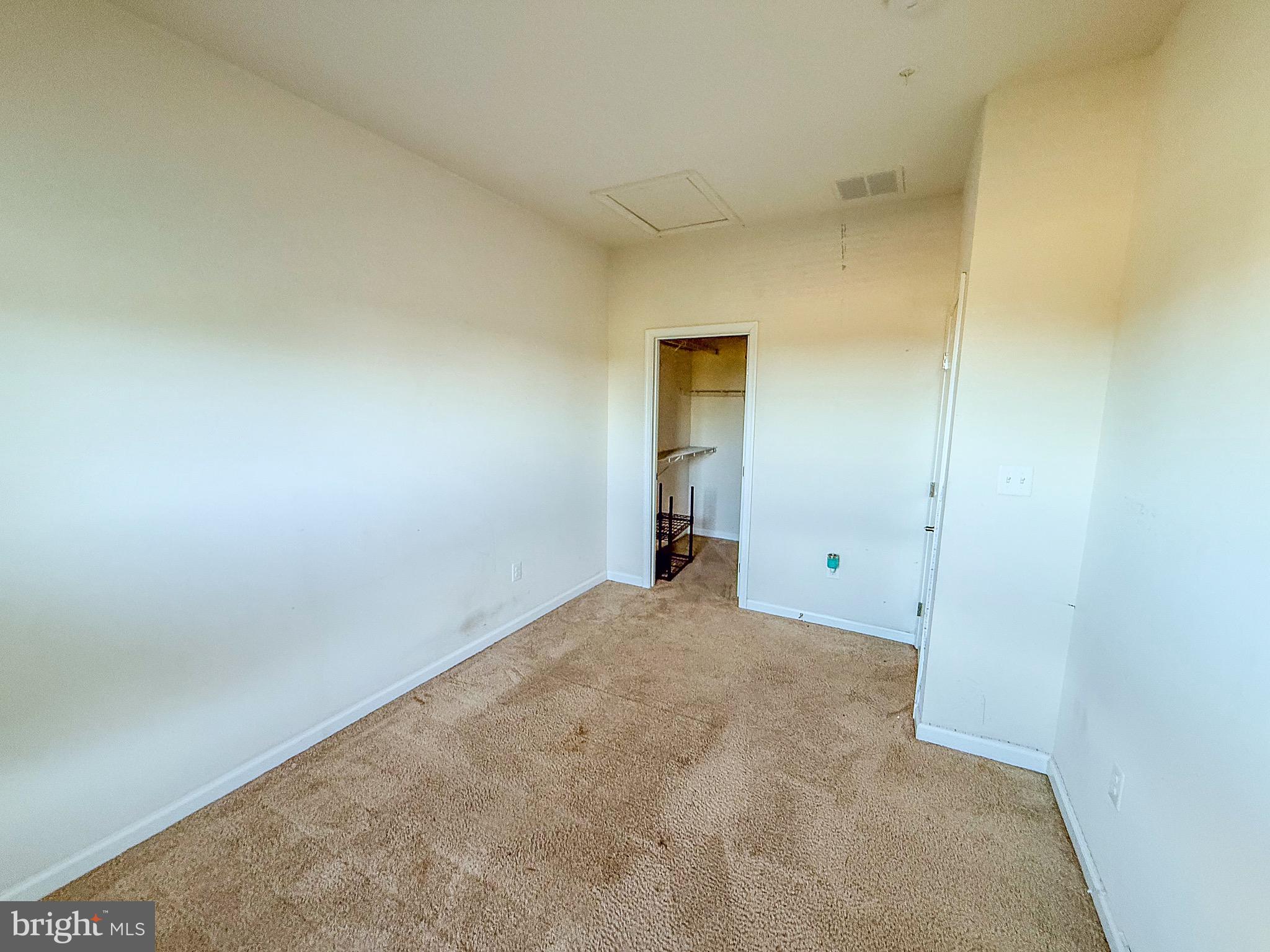 BALLARD GREEN - Residential Lease