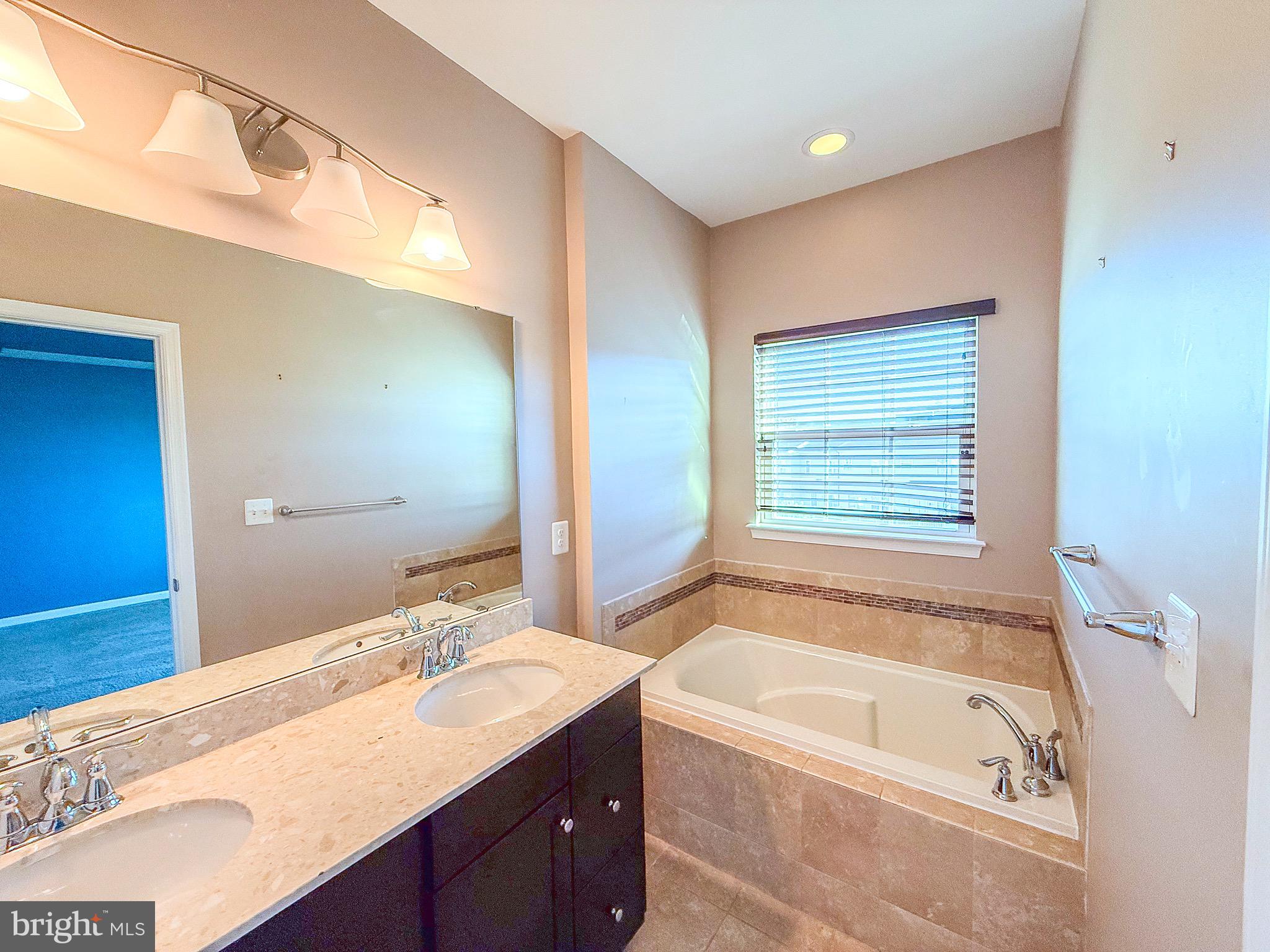 BALLARD GREEN - Residential Lease