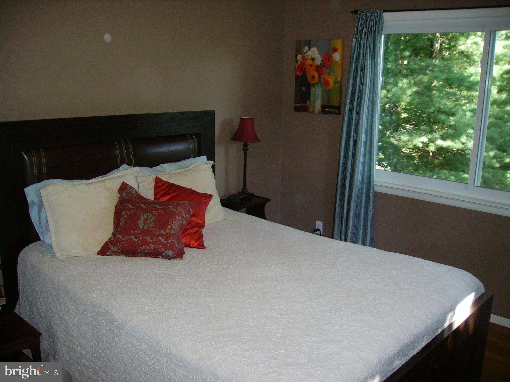 GREEN ACRES - Residential