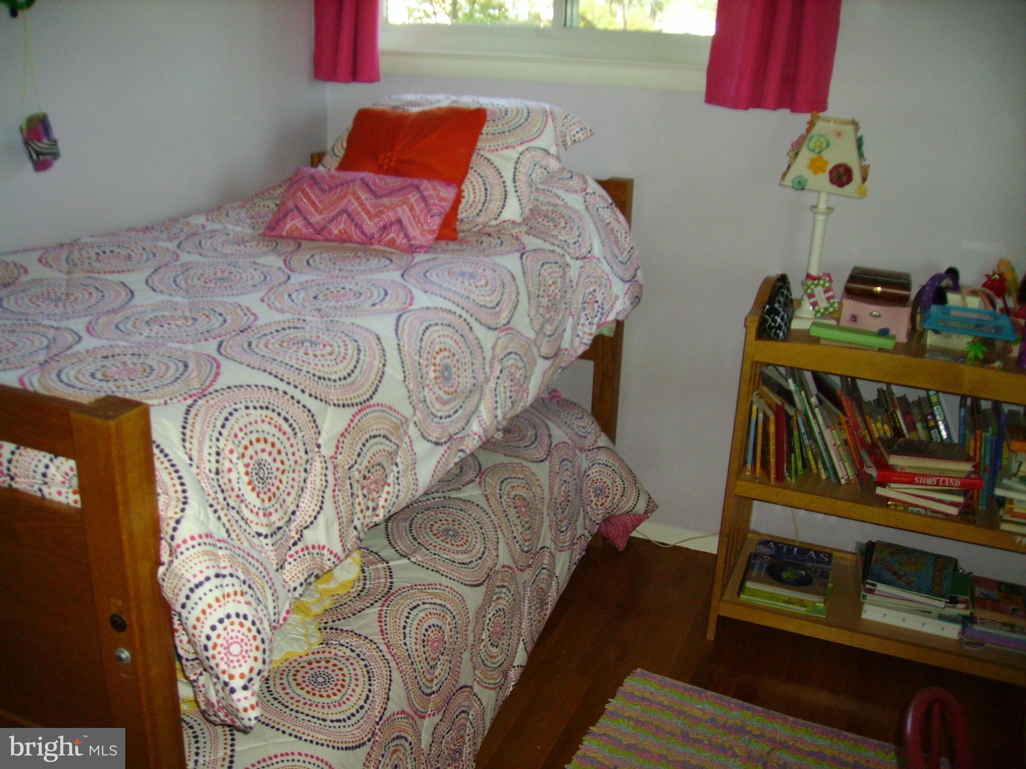 GREEN ACRES - Residential