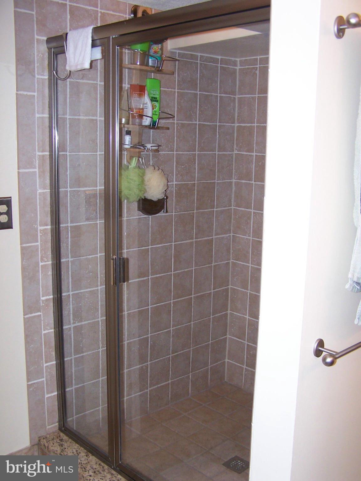 GREEN ACRES - Residential