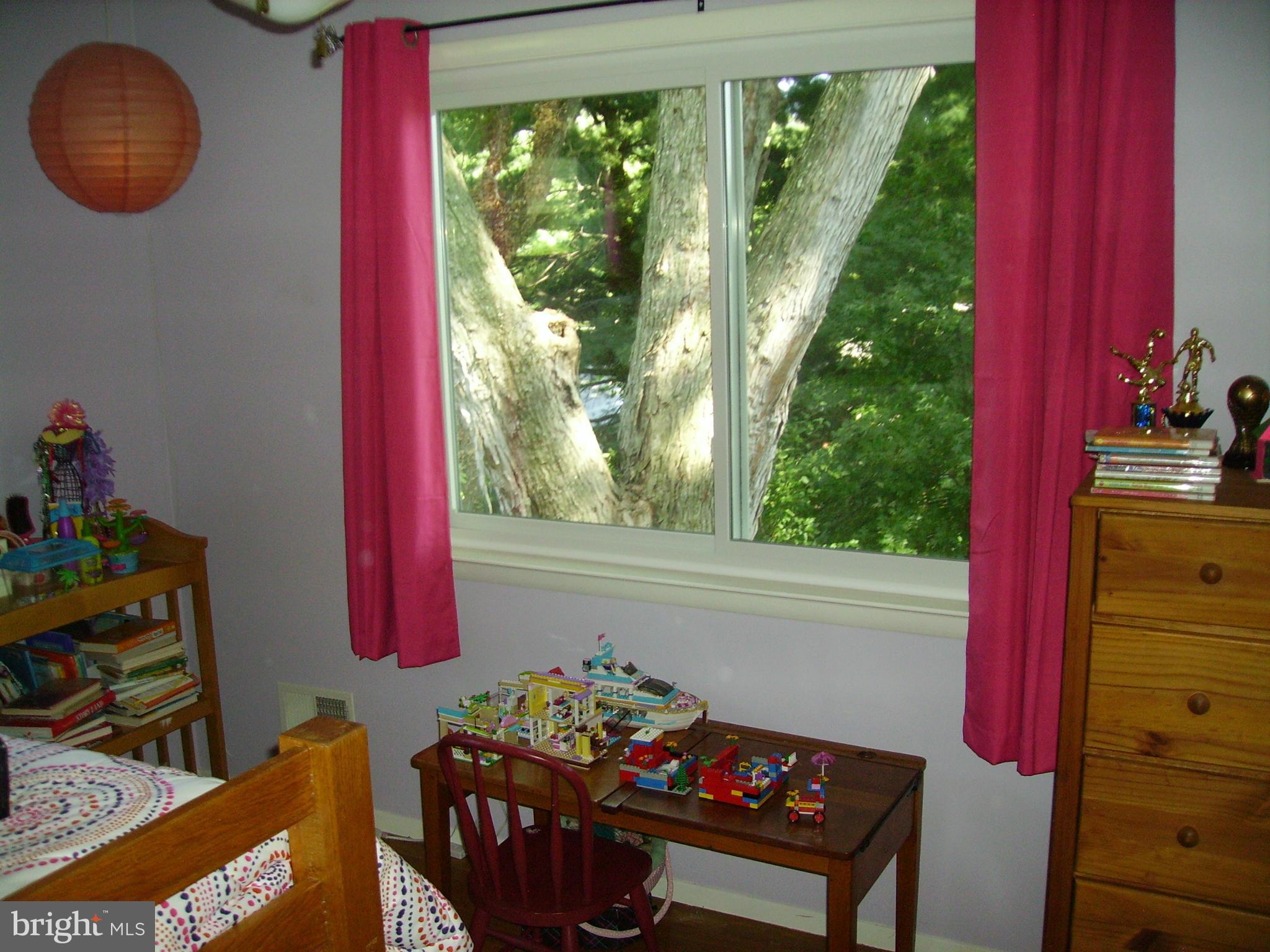 GREEN ACRES - Residential