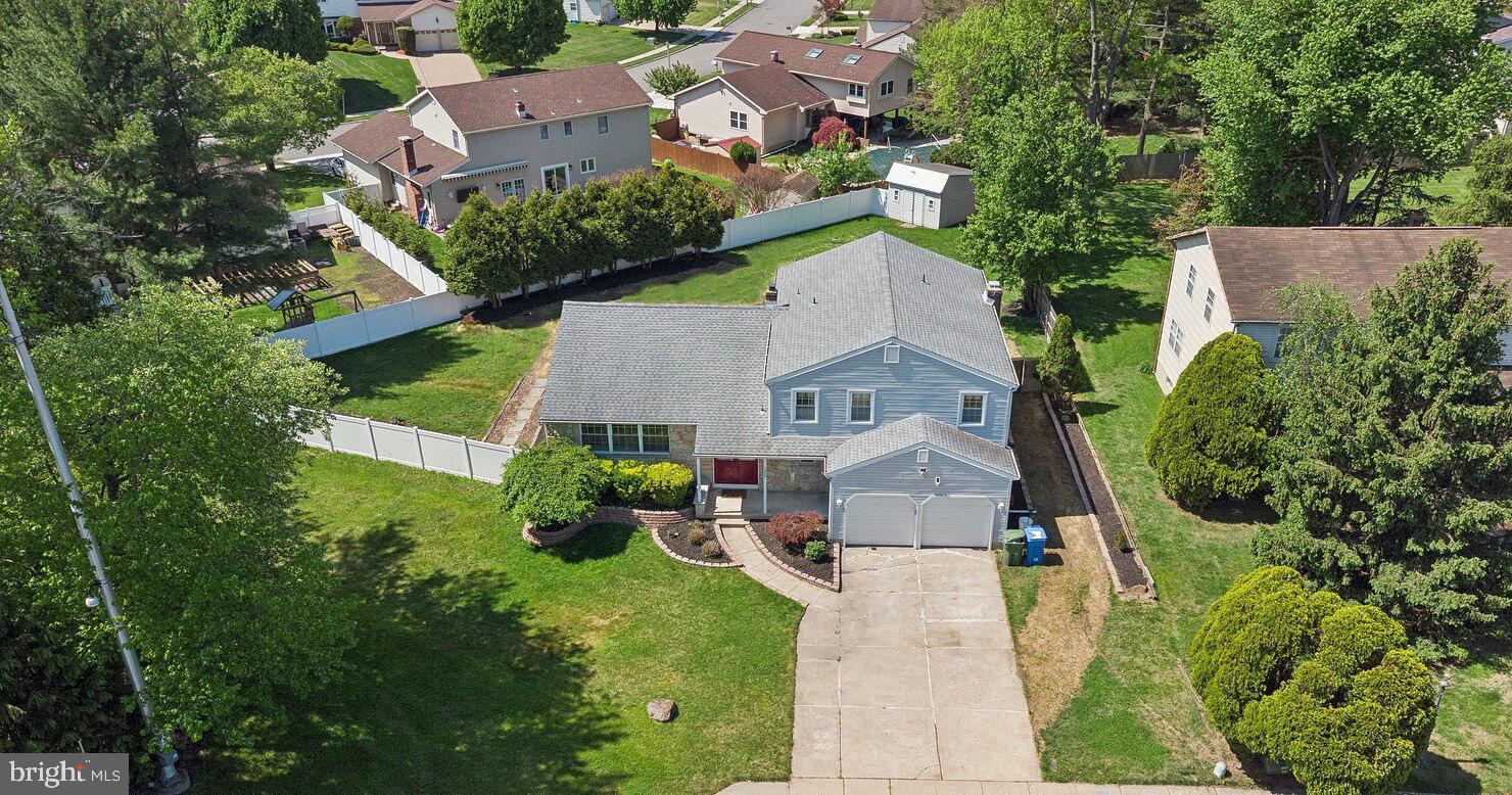 1006 MARLOWE ROAD