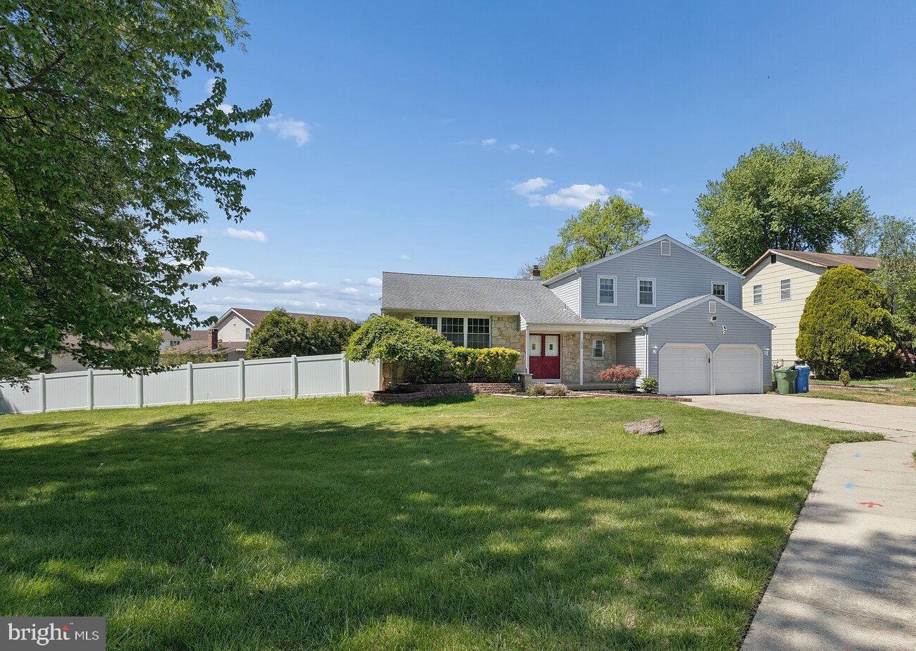 1006 MARLOWE ROAD