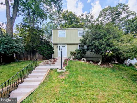 Photo of 2322 Old Trail Drive, RESTON, VA 20191 (MLS # VAFX2330874)
