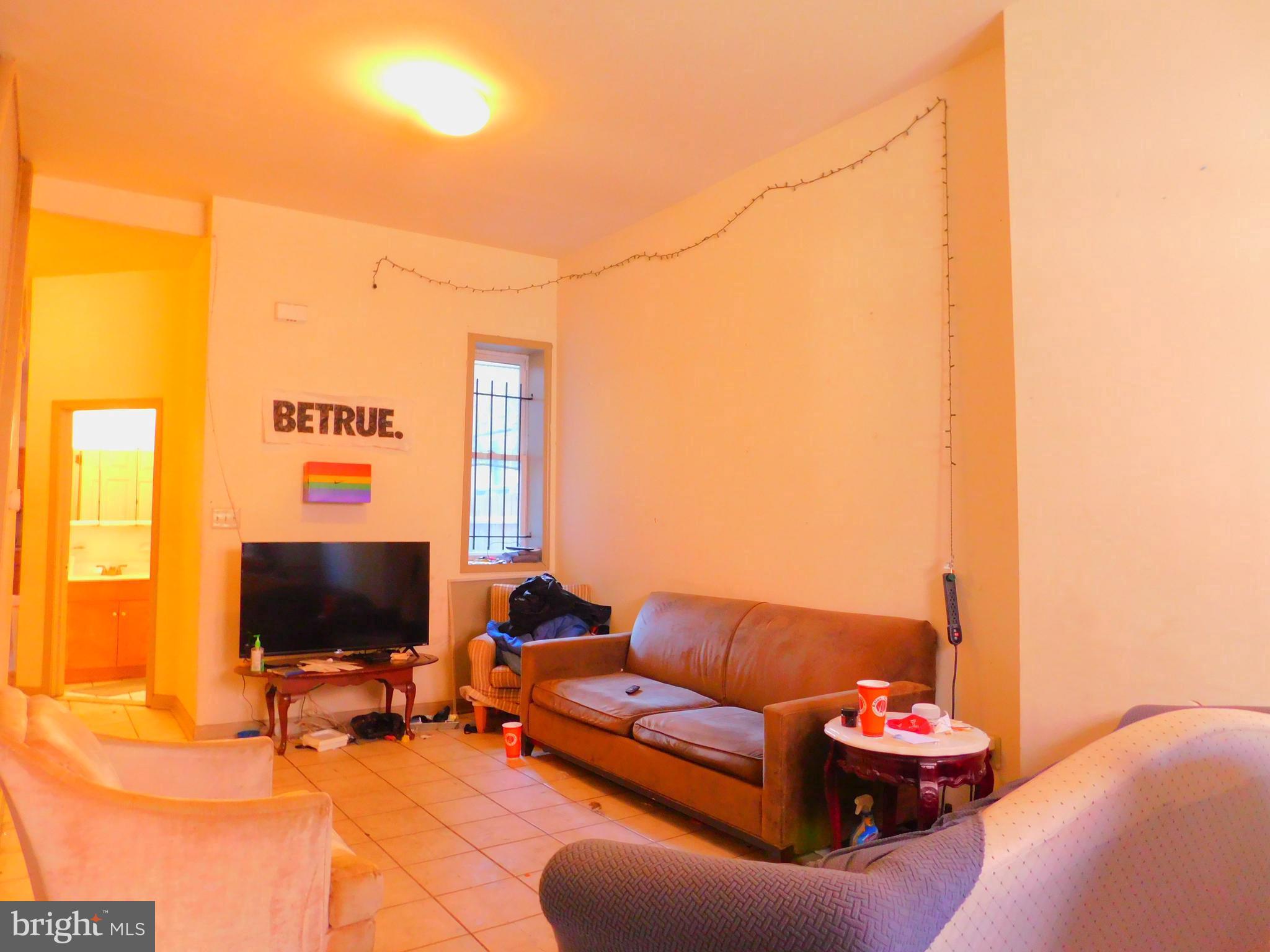 TEMPLE UNIVERSITY - Residential Lease