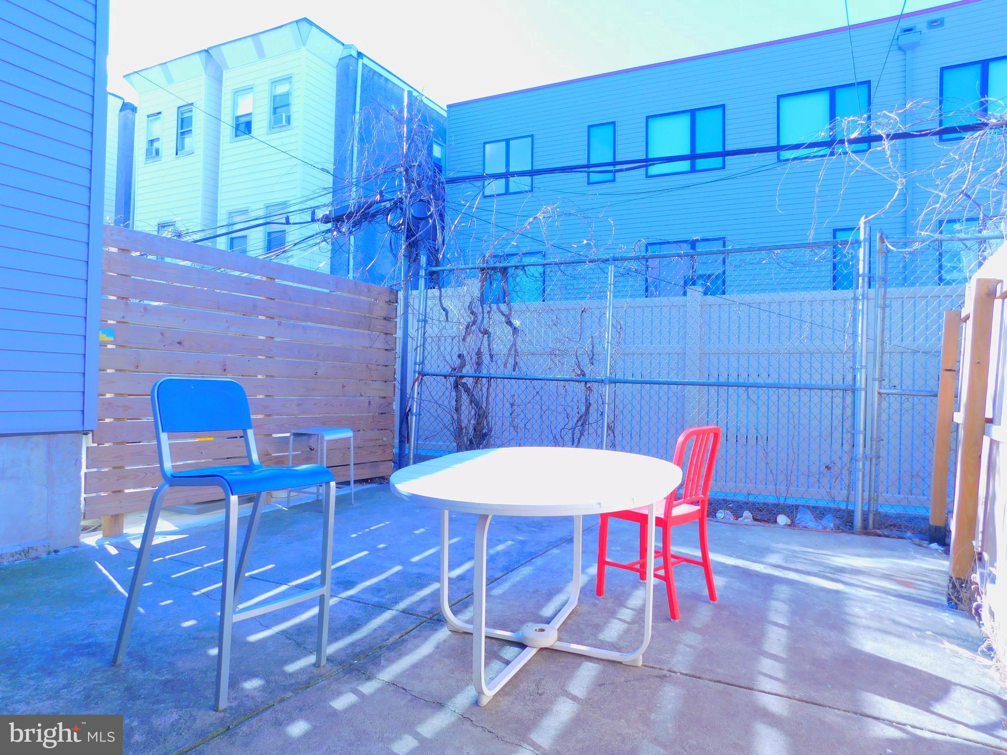 TEMPLE UNIVERSITY - Residential Lease