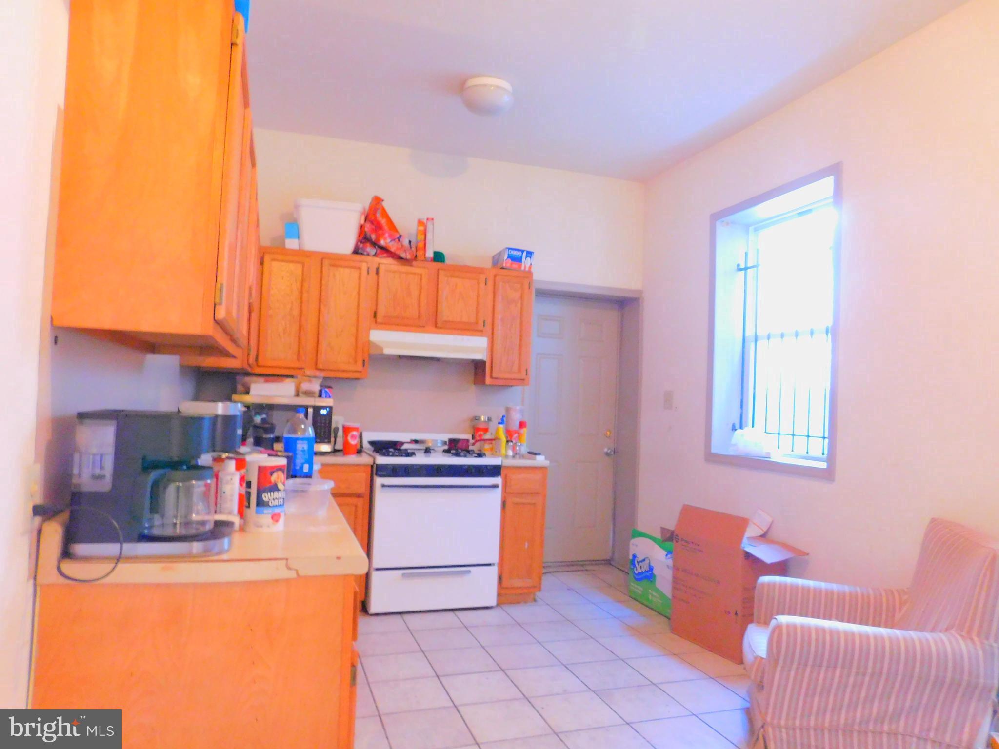 TEMPLE UNIVERSITY - Residential Lease