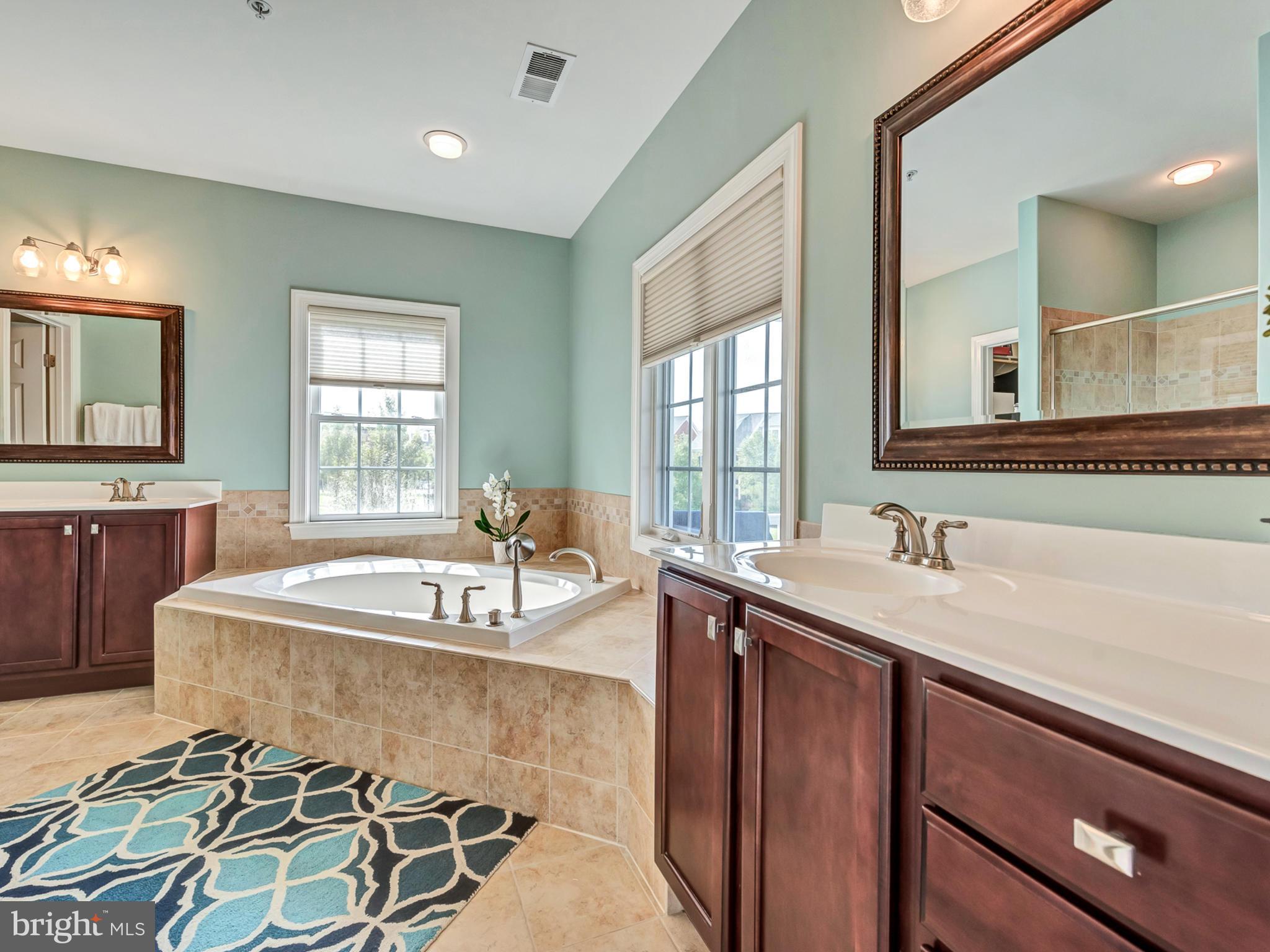 VILLAGES OF URBANA - Residential