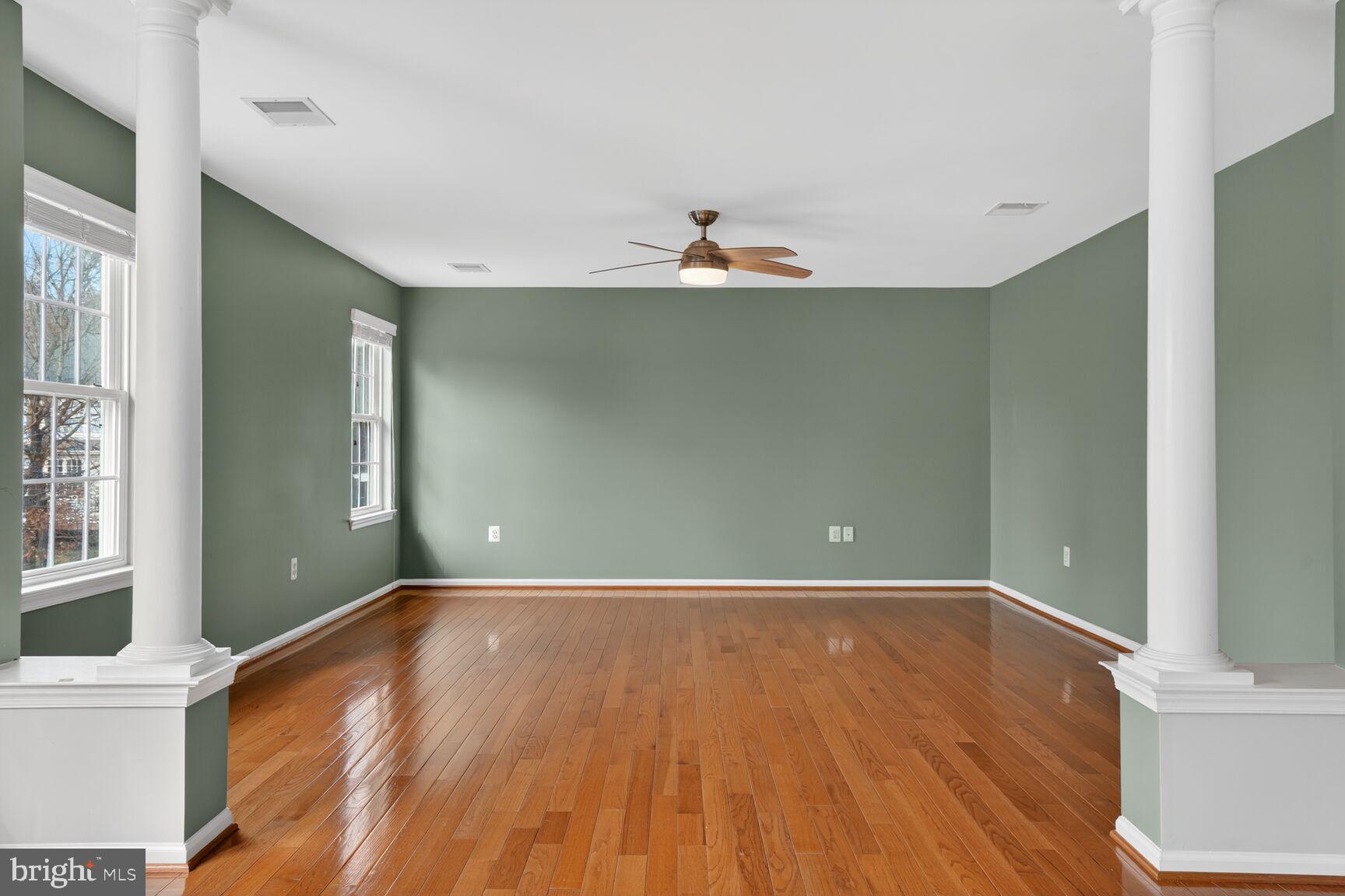 VICTORY LAKES - Residential