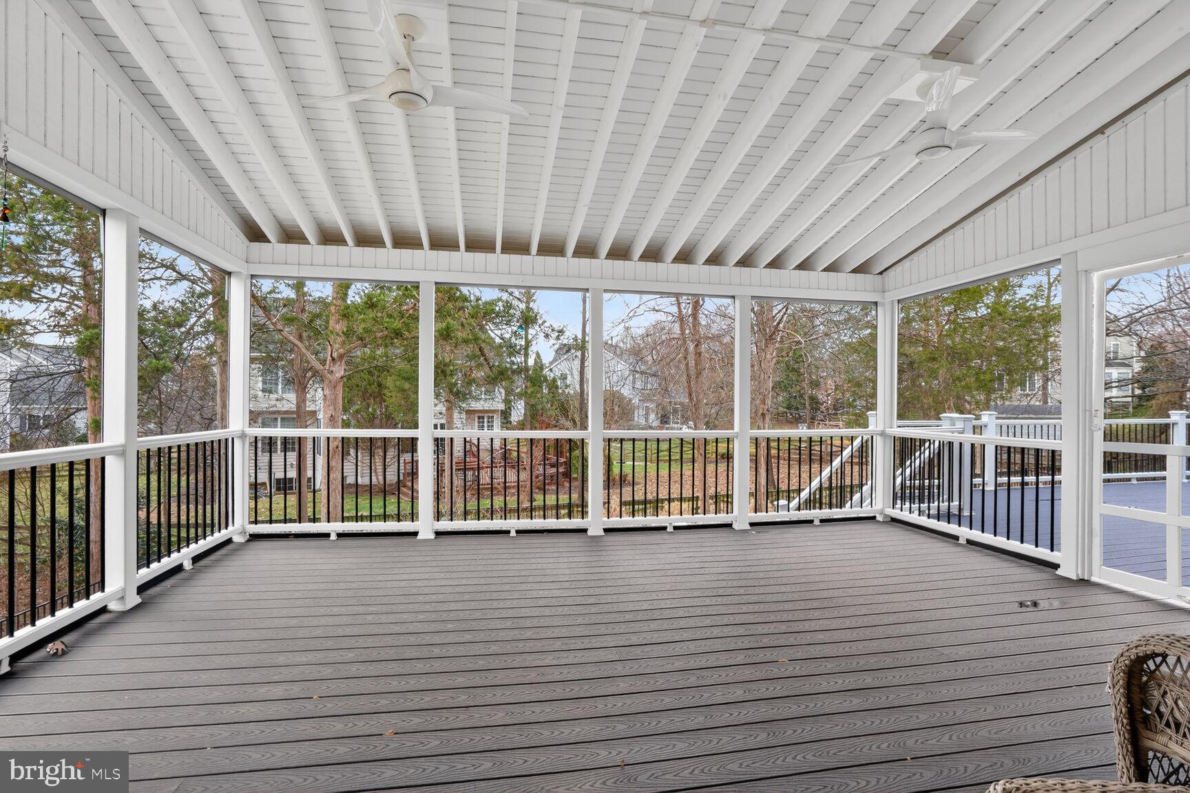 VICTORY LAKES - Residential