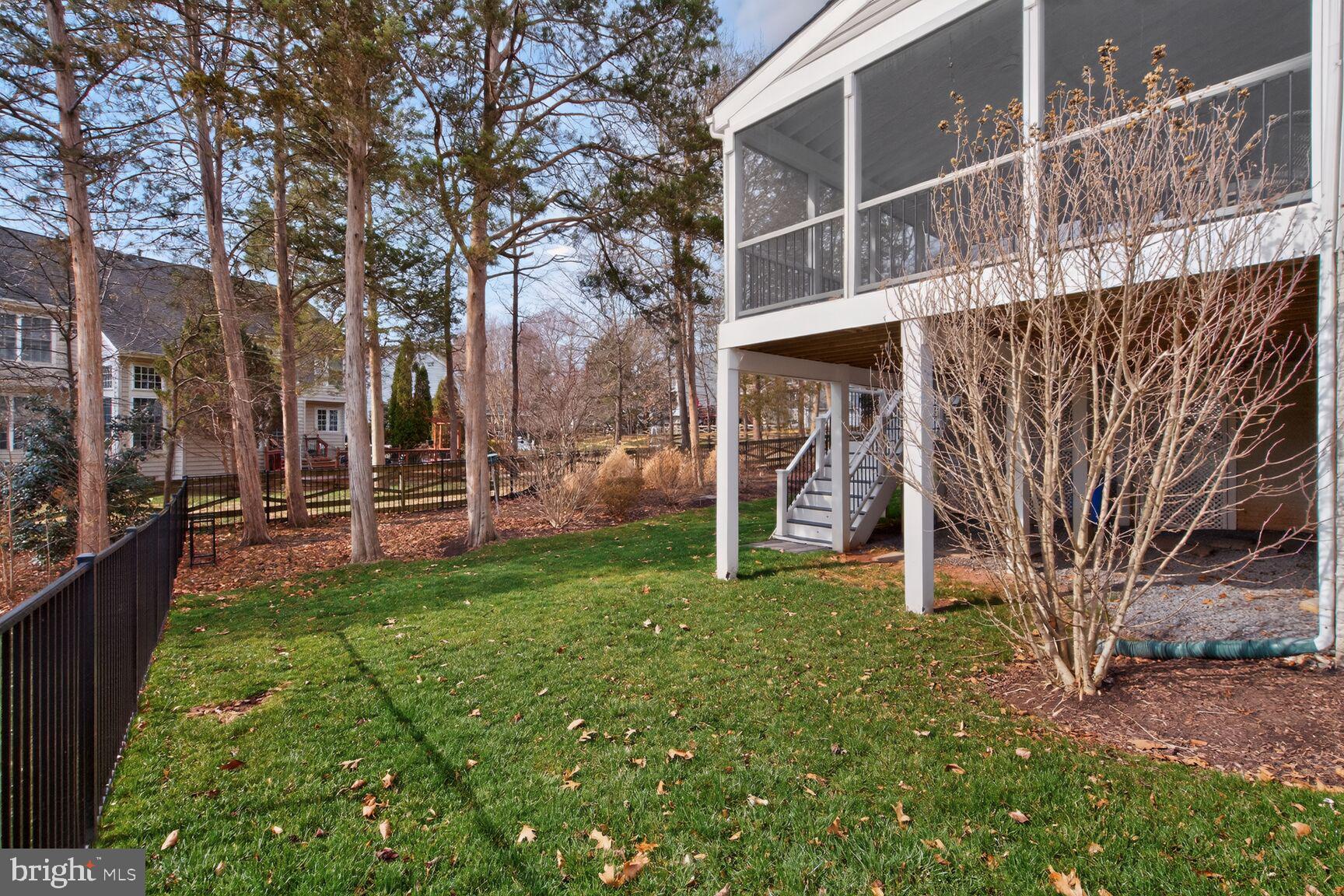 VICTORY LAKES - Residential