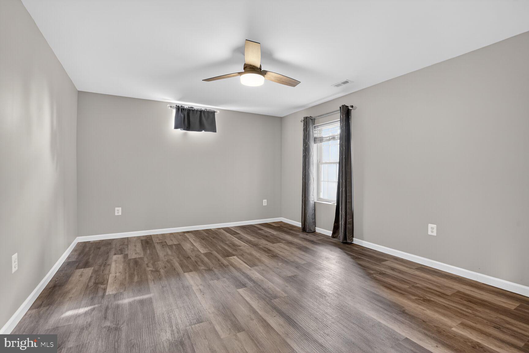 VICTORY LAKES - Residential