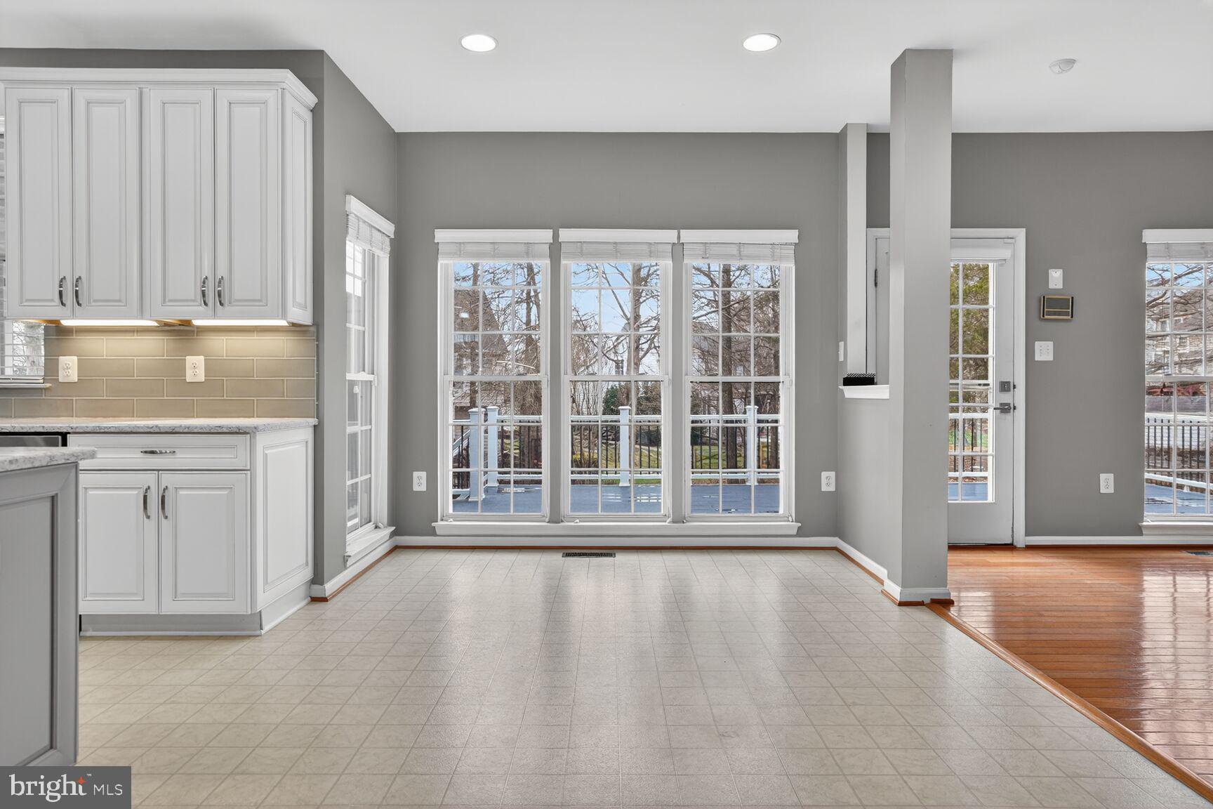 VICTORY LAKES - Residential