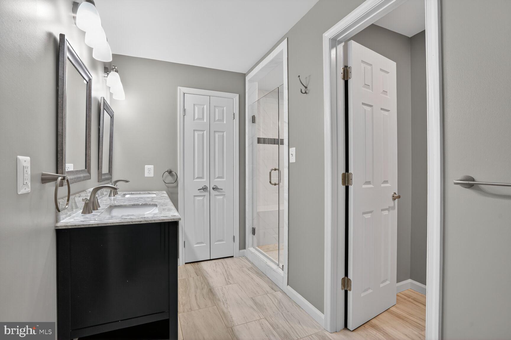 VICTORY LAKES - Residential