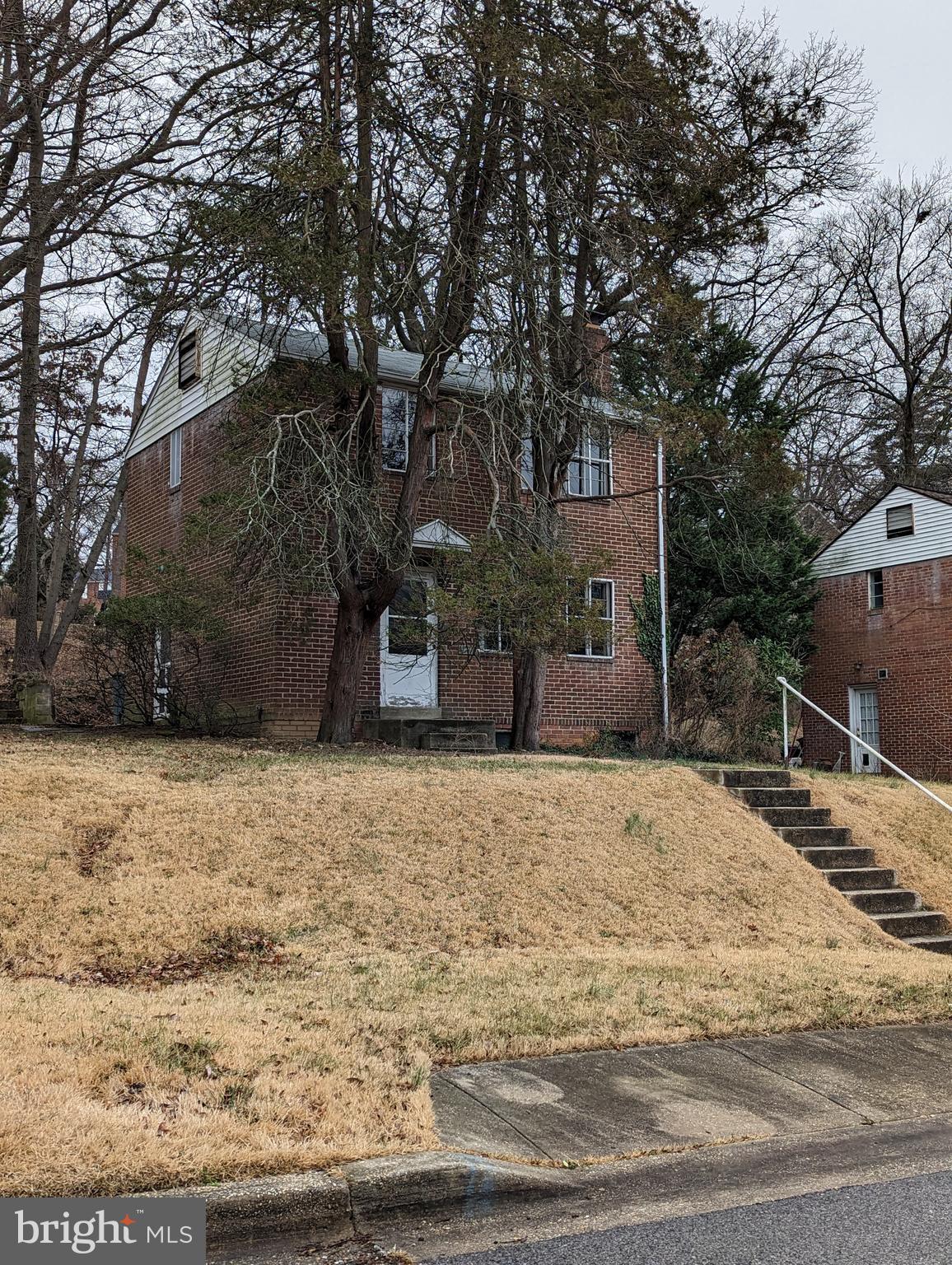 CAROLE HIGHLANDS - Residential