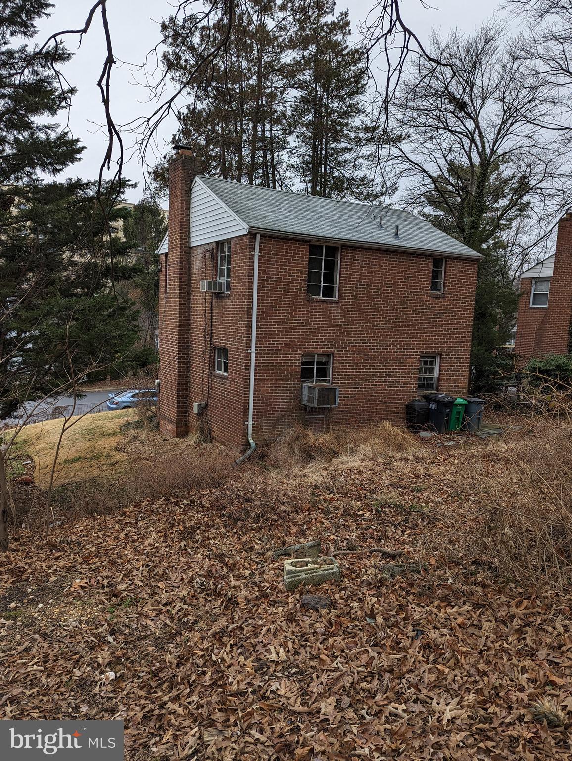 CAROLE HIGHLANDS - Residential