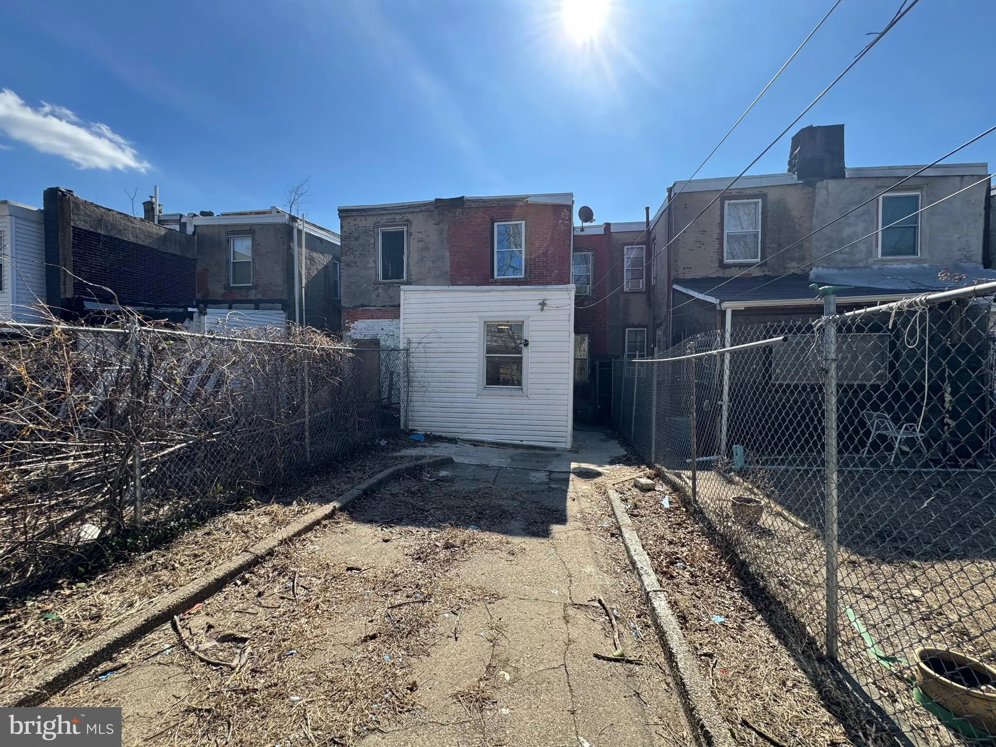 Philadelphia, Pennsylvania 19133, United States, 3 Bedrooms Bedrooms, ,2 BathroomsBathrooms,Residential,Pending,78938