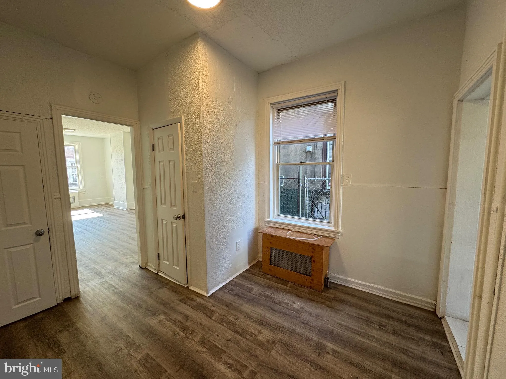 Philadelphia, Pennsylvania 19133, United States, 3 Bedrooms Bedrooms, ,2 BathroomsBathrooms,Residential,Pending,78938