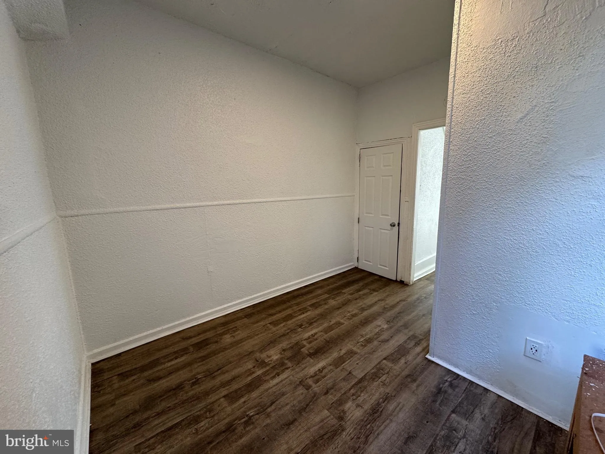 Philadelphia, Pennsylvania 19133, United States, 3 Bedrooms Bedrooms, ,2 BathroomsBathrooms,Residential,Pending,78938