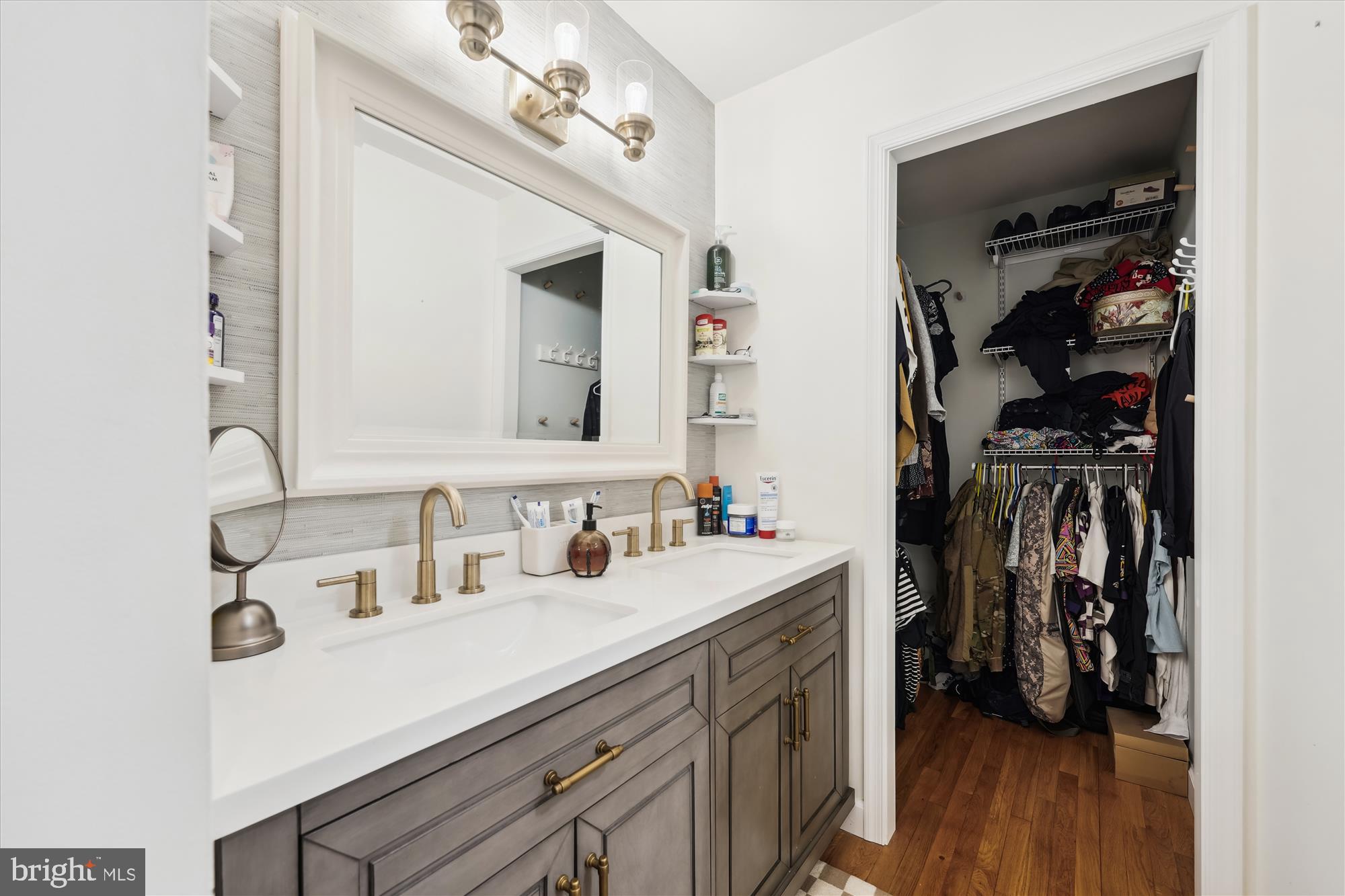 MT CARMEL ESTATES - Residential