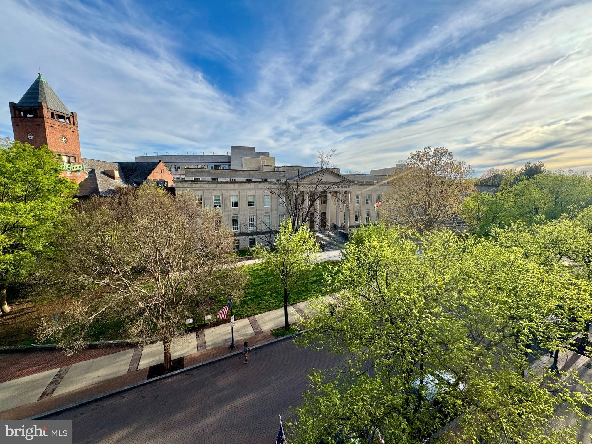 THE VICTORIA CODM - Residential