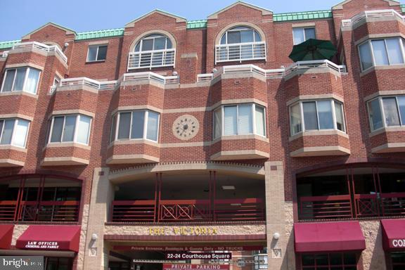 22 COURTHOUSE SQUARE 407