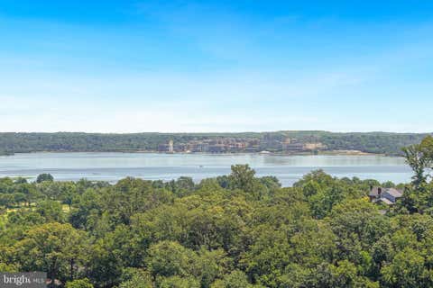 Photo of 5904 Mount Eagle Drive #1214, ALEXANDRIA, VA 22303 (MLS # VAFX2332492)