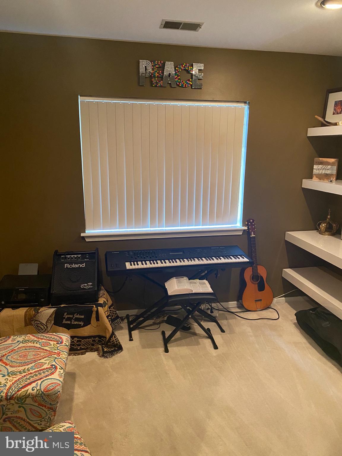 BEDFORD COMMONS - Residential