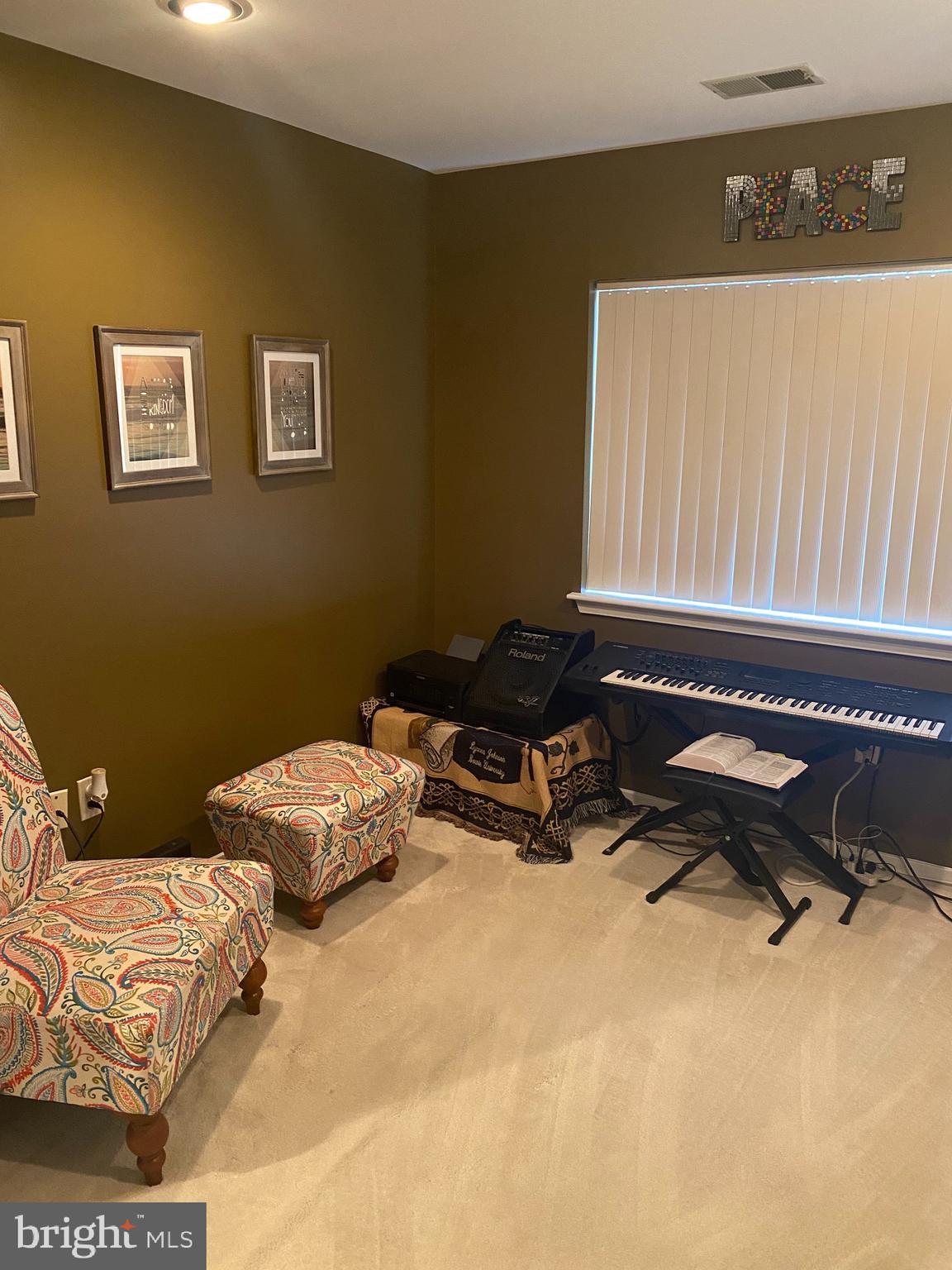 BEDFORD COMMONS - Residential