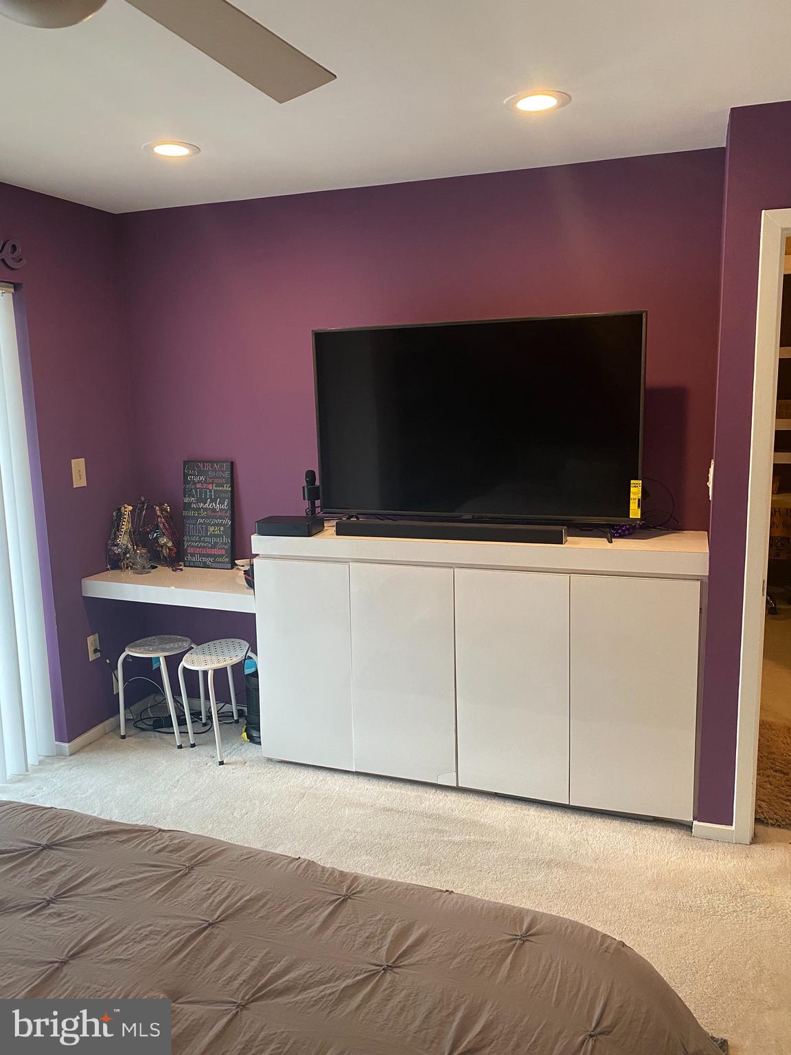 BEDFORD COMMONS - Residential