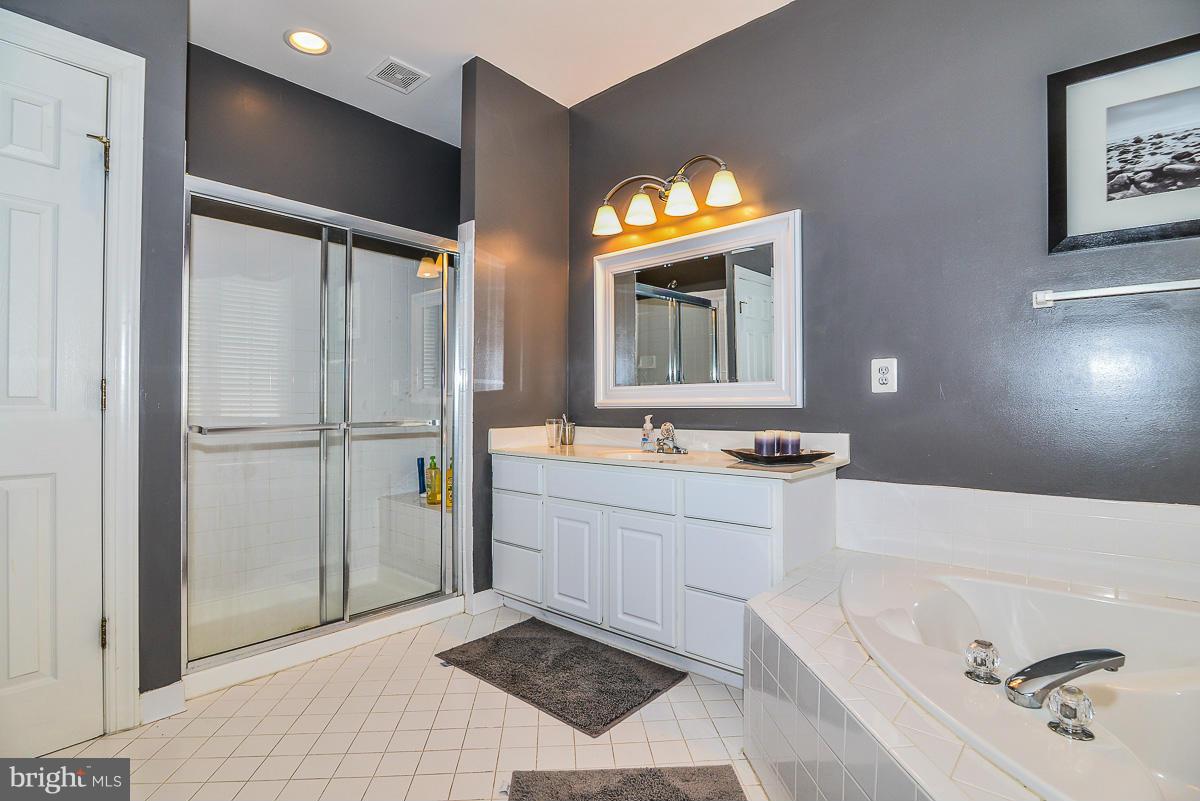 PRINCE WILLIAM TOWN CENTER - Residential