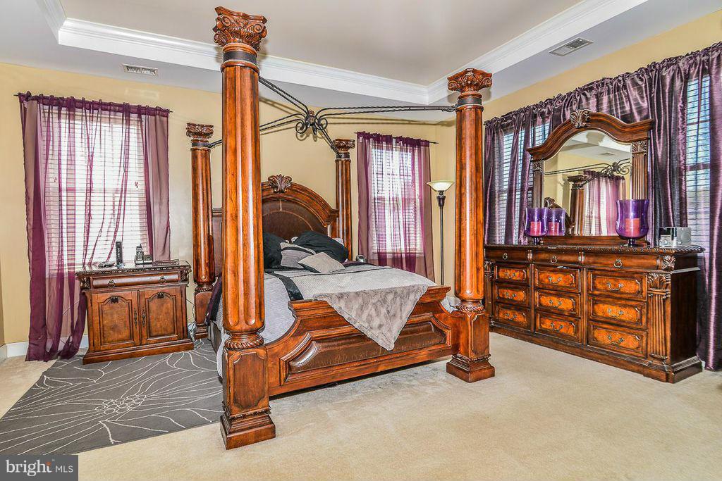 PRINCE WILLIAM TOWN CENTER - Residential