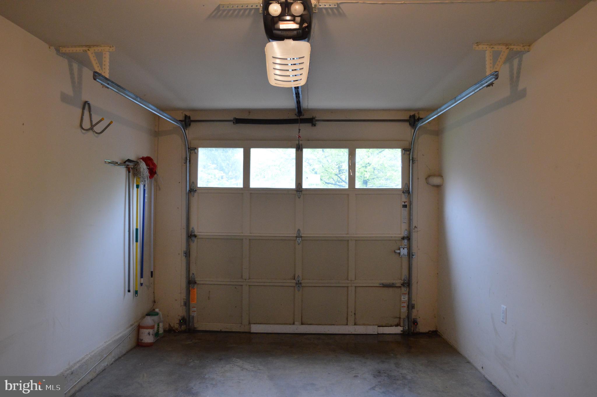 WOODMONT PLACE - Residential Lease