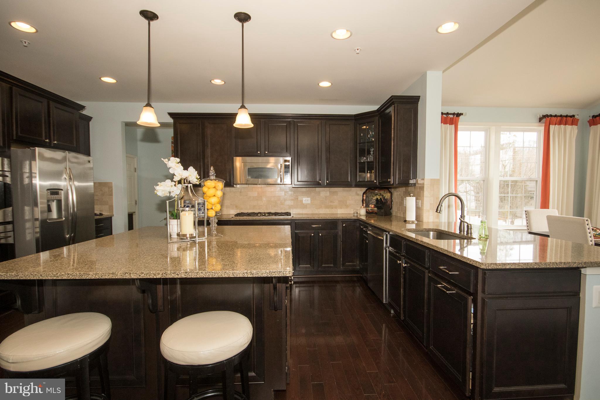 BLAKES LEGACY - Residential