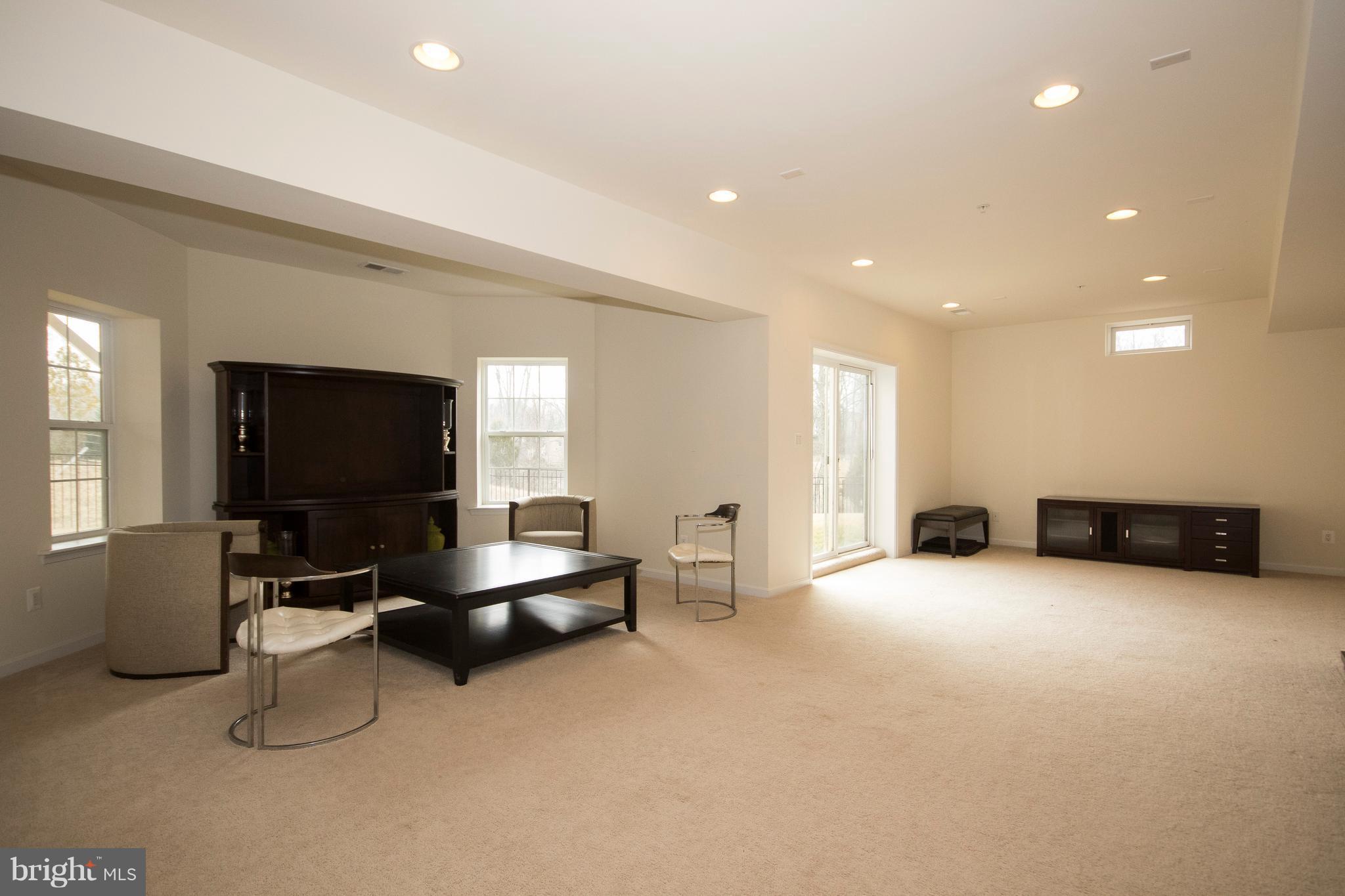 BLAKES LEGACY - Residential