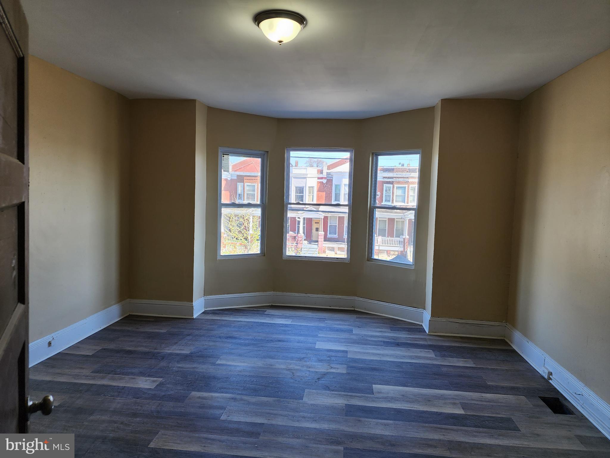 ROSEMONT - Residential Lease