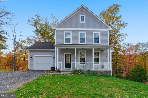 Homes For Sale - 194 Nemacolin Trail<br/> Berkeley County, HEDGESVILLE, WV 25427