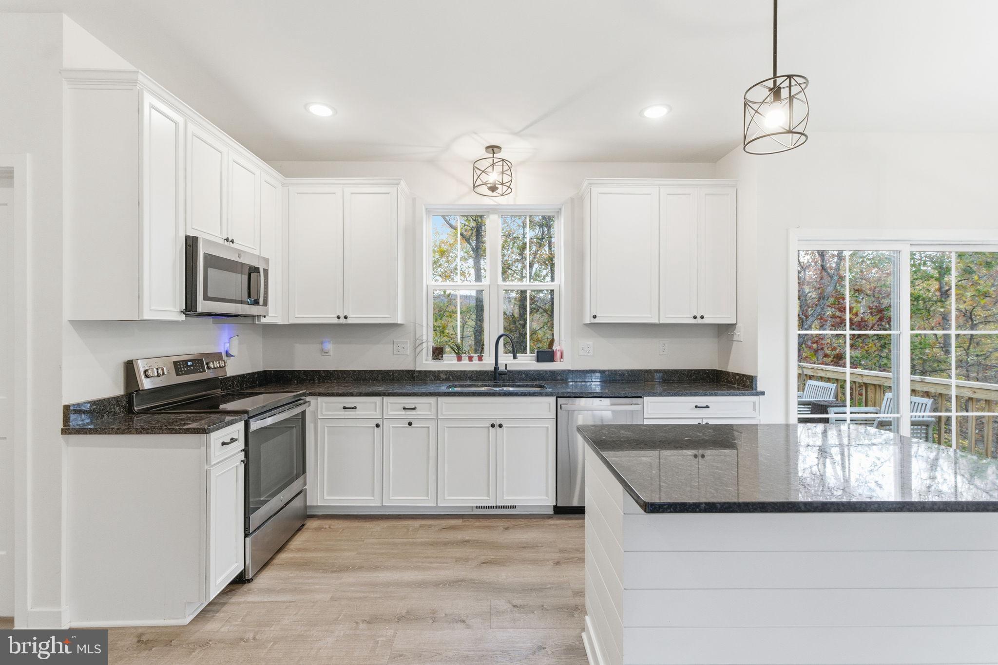 THE WOODS RESORT - Residential