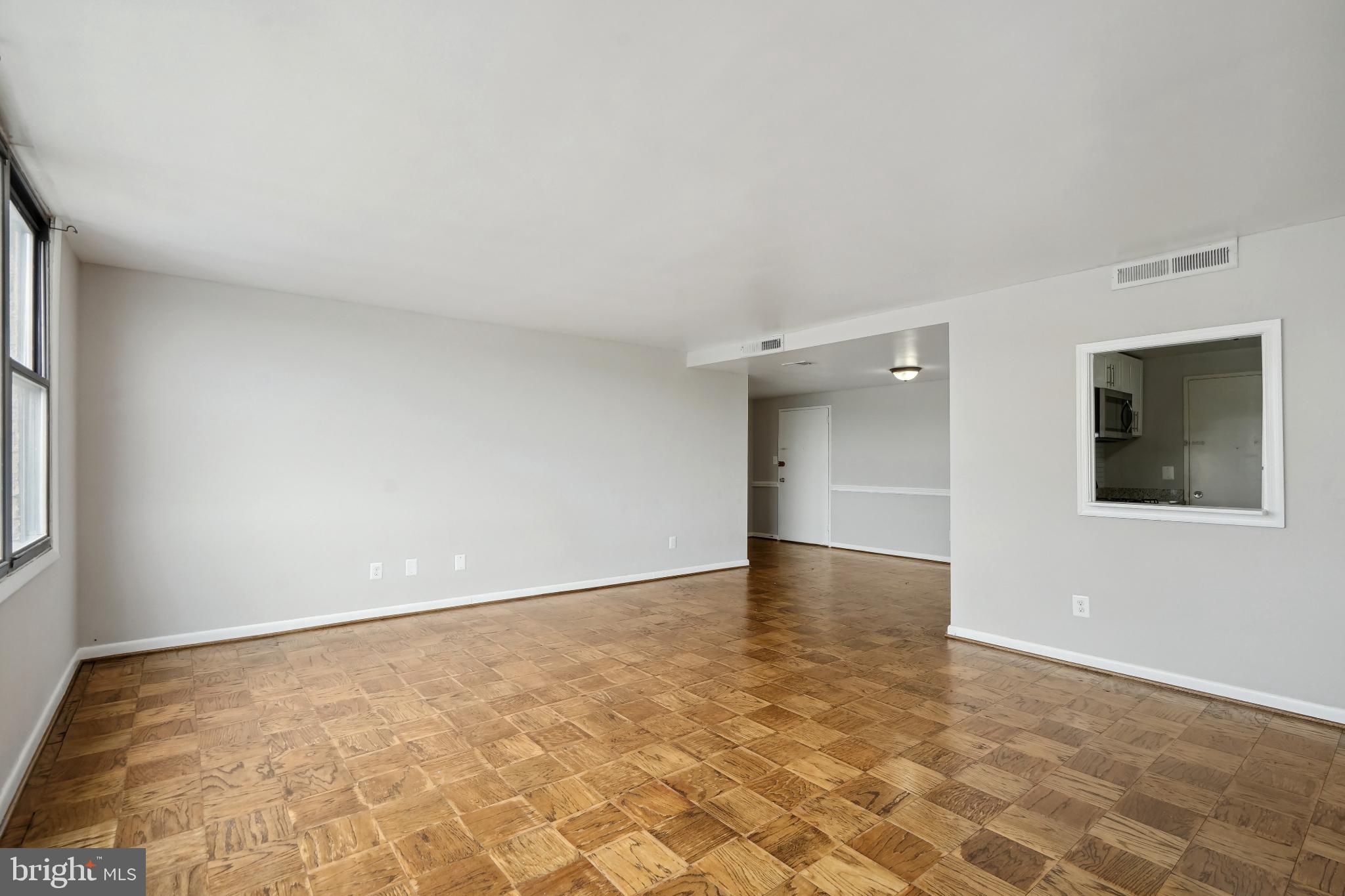 FORTY SIX HUNDRED - Residential Lease