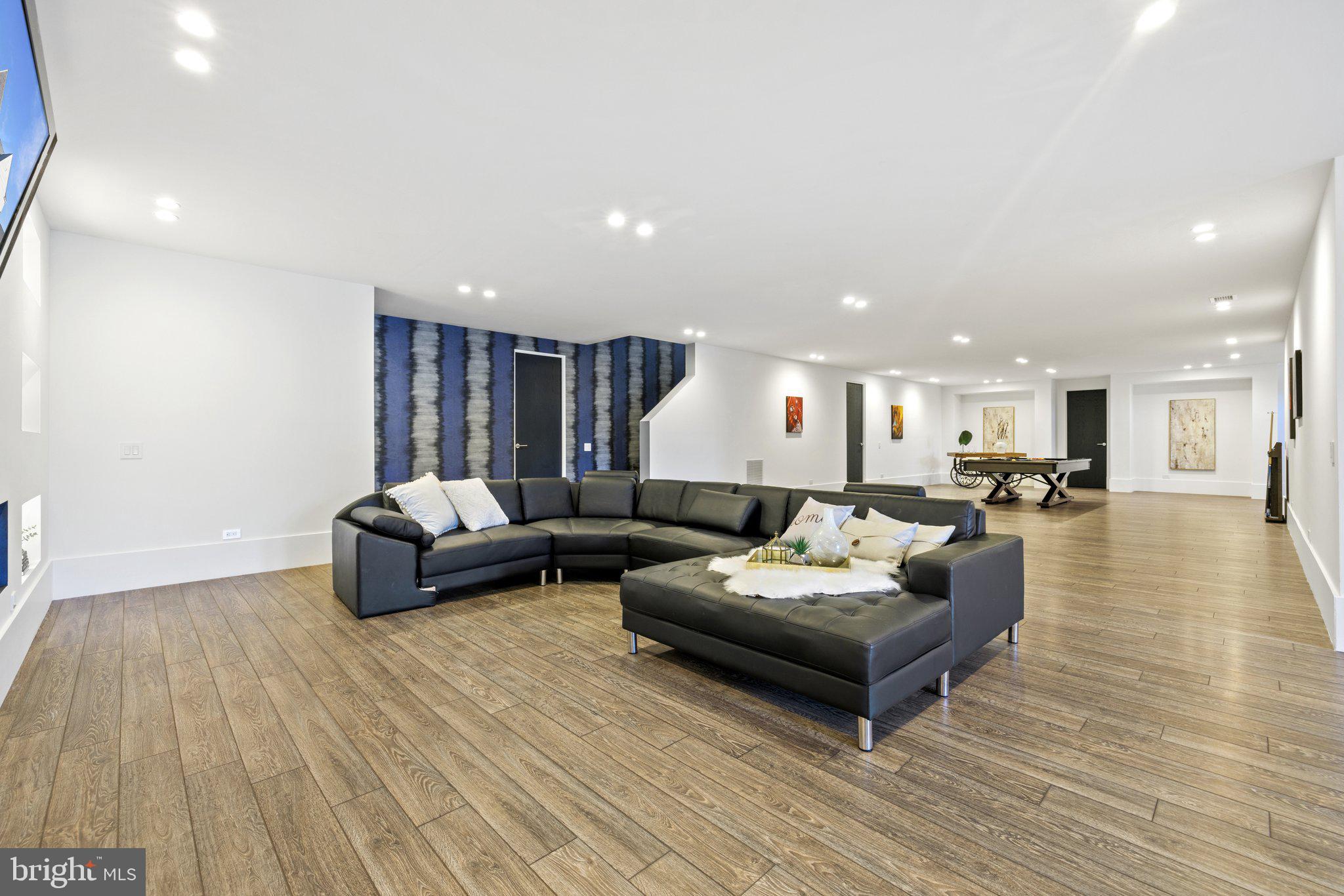 GRANT AT WILLOWSFORD - Residential