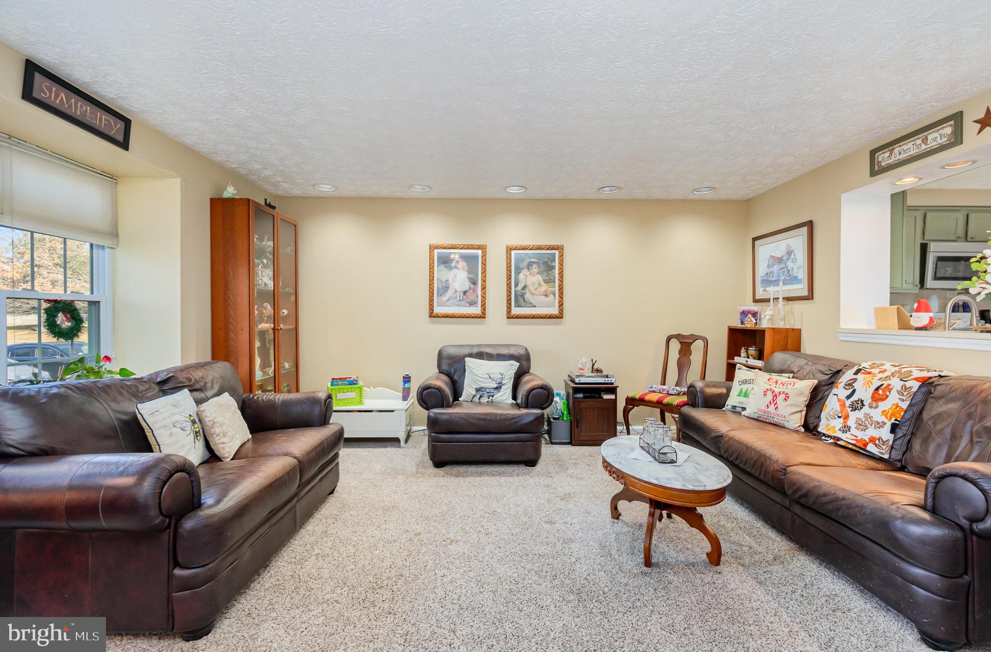 RIDGELY CHOICE - Residential