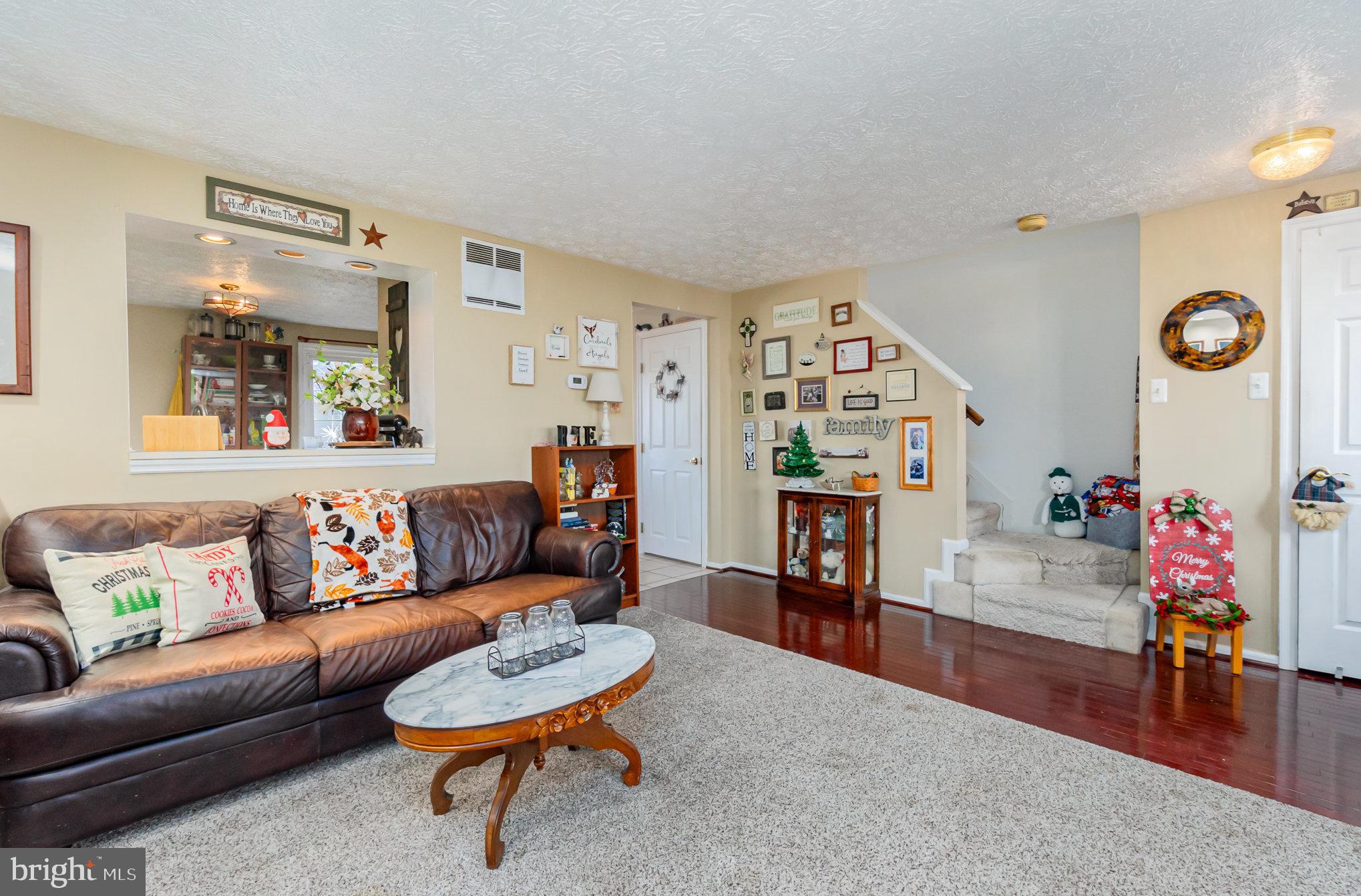 RIDGELY CHOICE - Residential